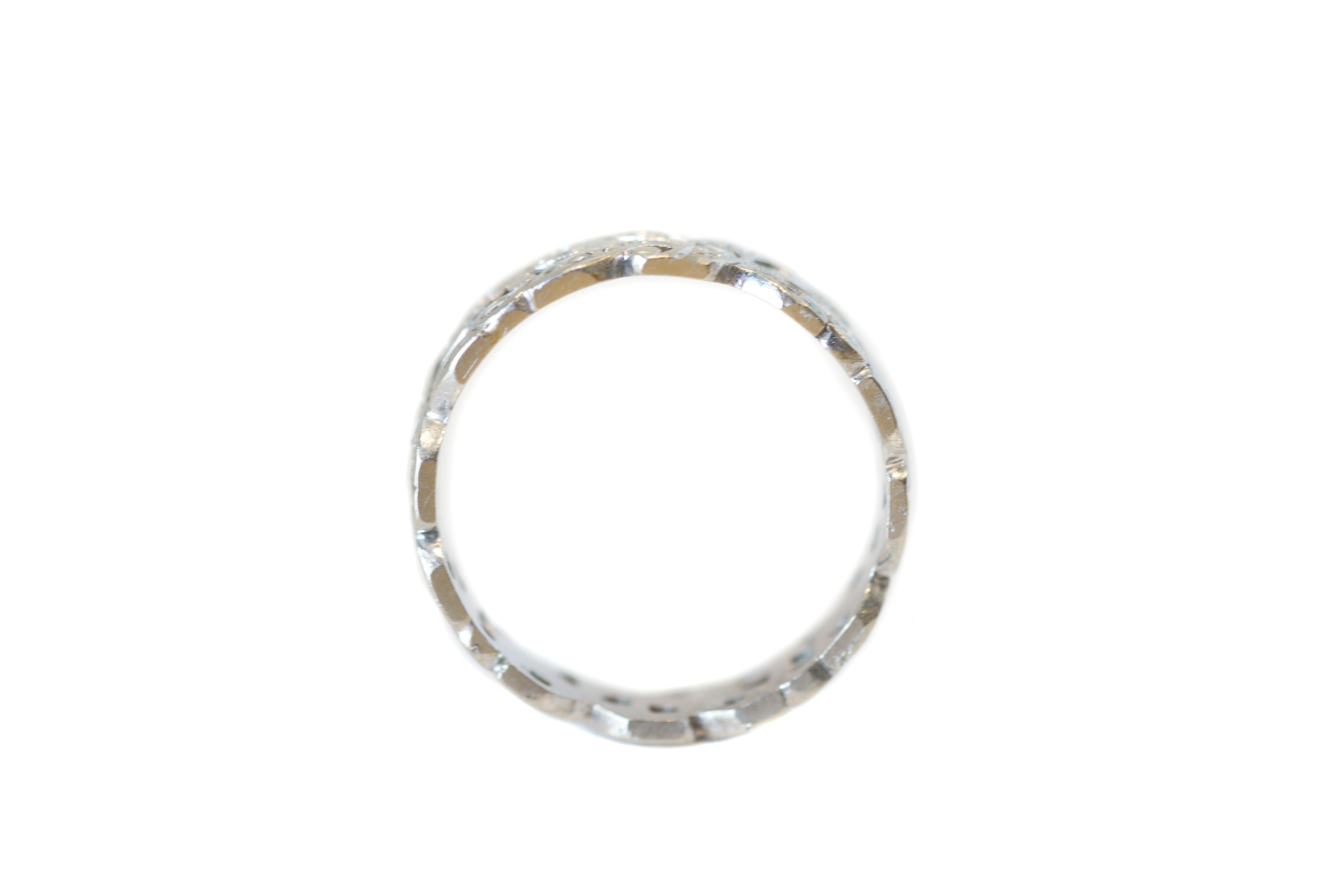 Round Cut Vintage 0.16 Carat Diamond 14 Karat White Gold Floral Milgrain Band, circa 1940s