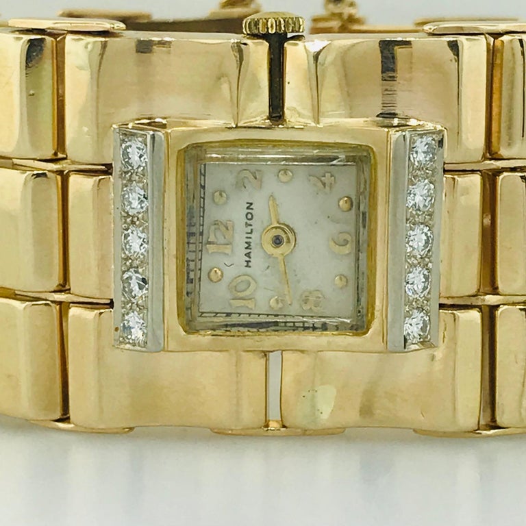 Hamilton Ladies Vintage Dress Watch 14 Karat Yellow Gold, circa 1950