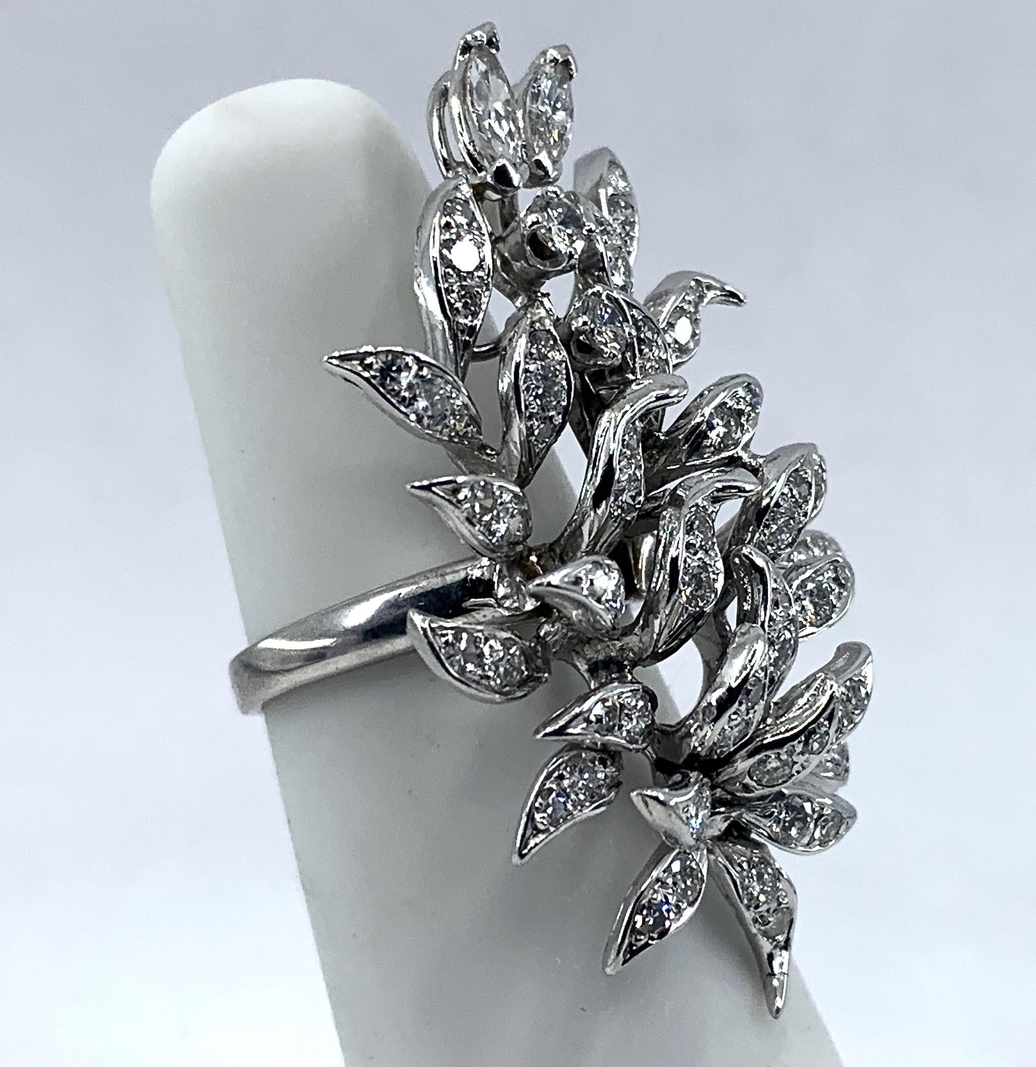 Leafy 1970s Cocktail Ring in White Gold with 1 Carat Full- & Single-Cut Diamonds 4