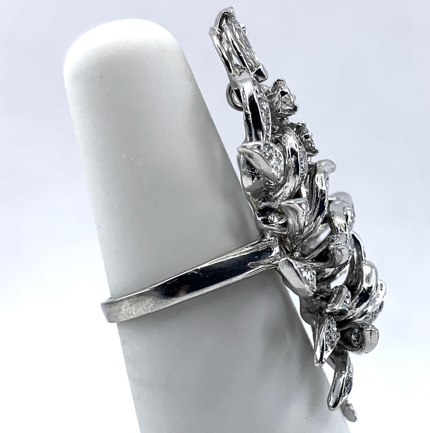 Leafy 1970s Cocktail Ring in White Gold with 1 Carat Full- & Single-Cut Diamonds 6