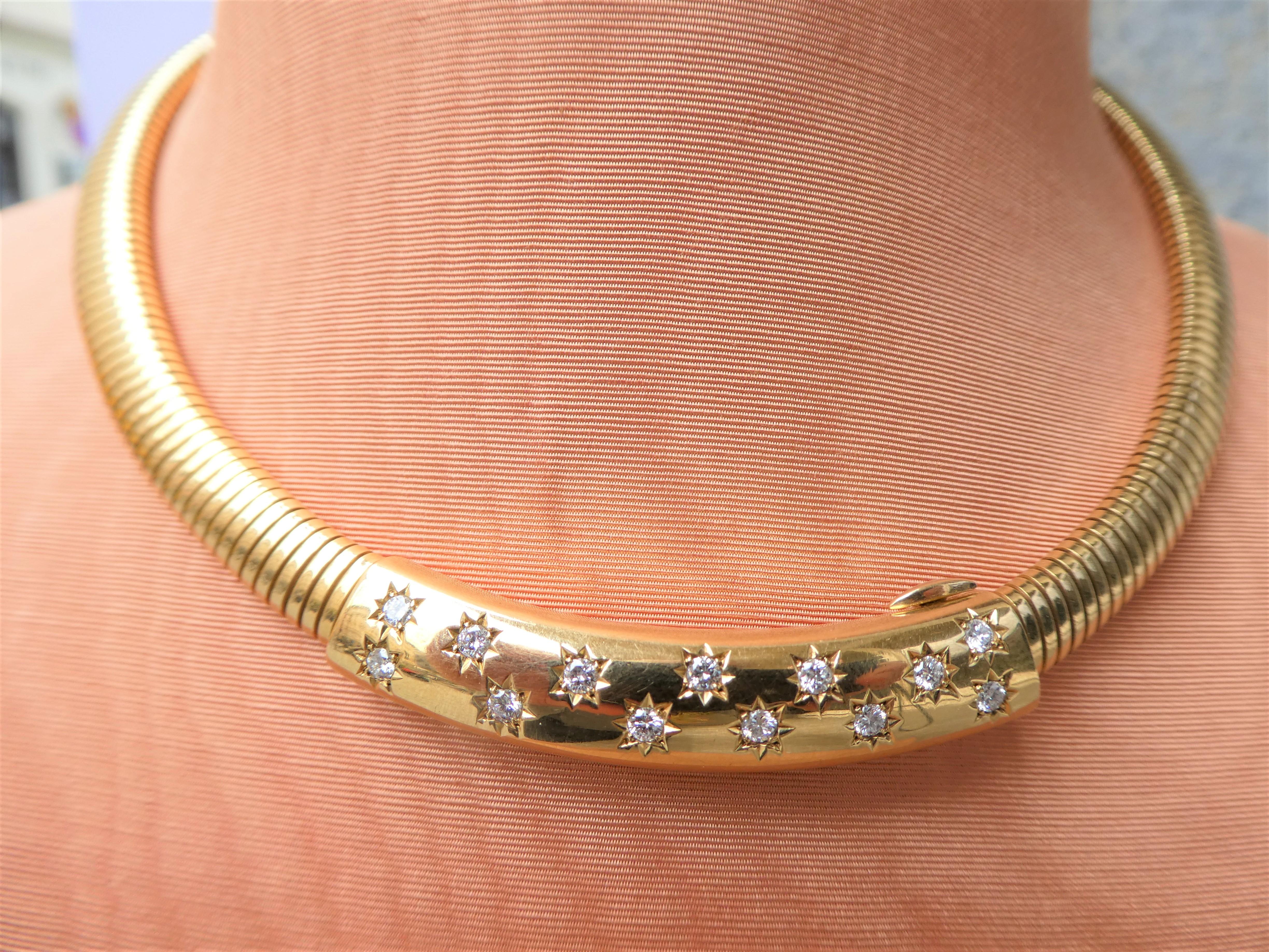 Tiffany & Co. 18 Karat Gold Diamonds Flexible Tubogas Choker Necklace circa 1950 For Sale 4