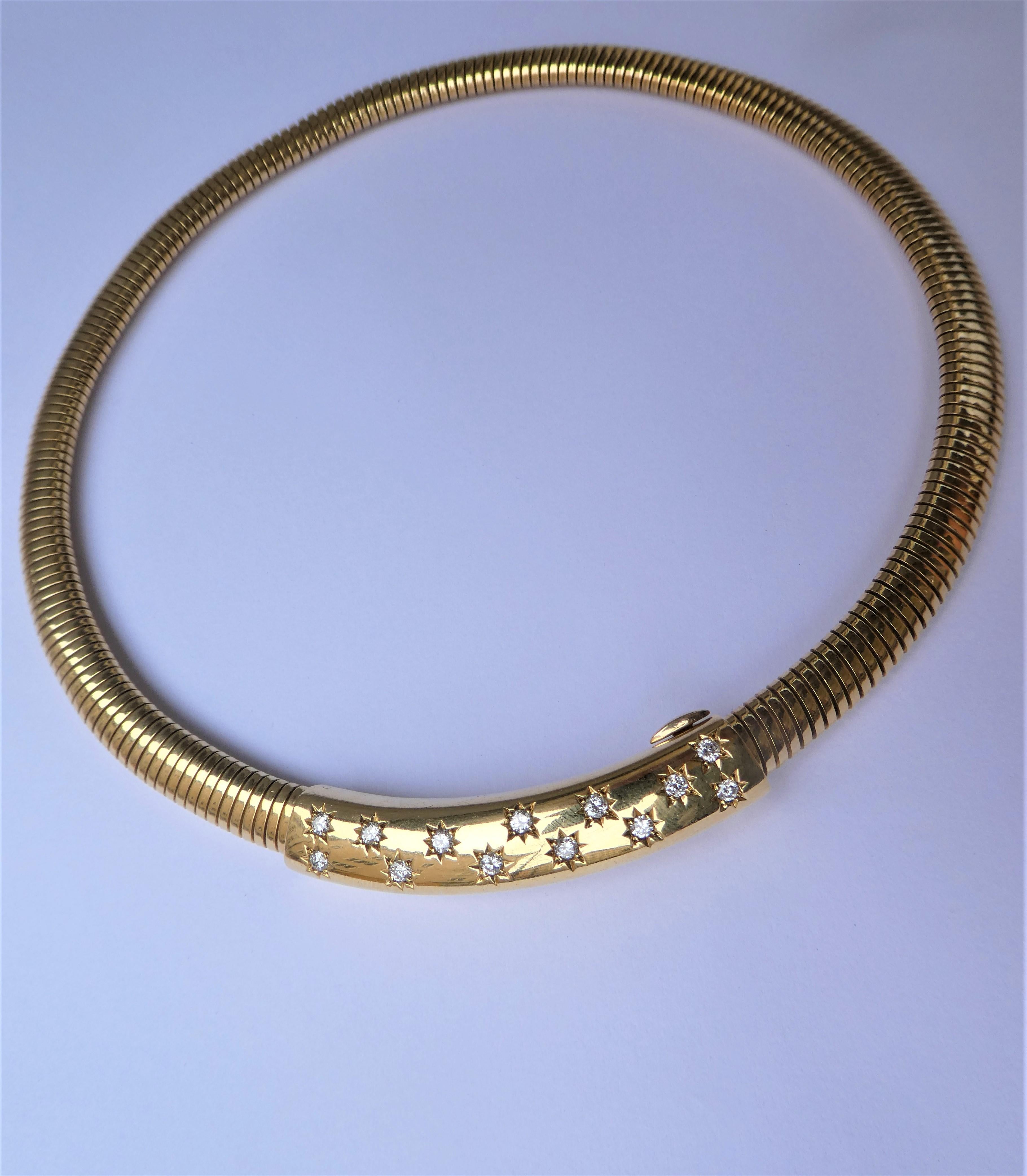 Tiffany & Co. 18 Karat Gold Diamonds Flexible Tubogas Choker Necklace circa 1950 For Sale 2