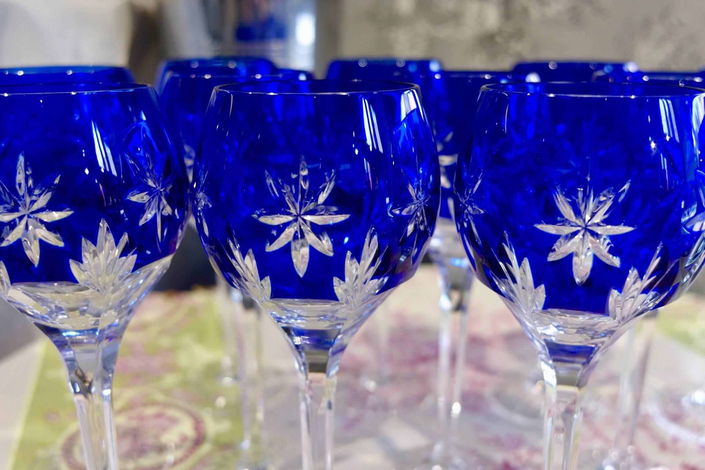 Blue Crystal Engraved Service, One Carafe and 12 Stemmed Glasses, circa 1950 1
