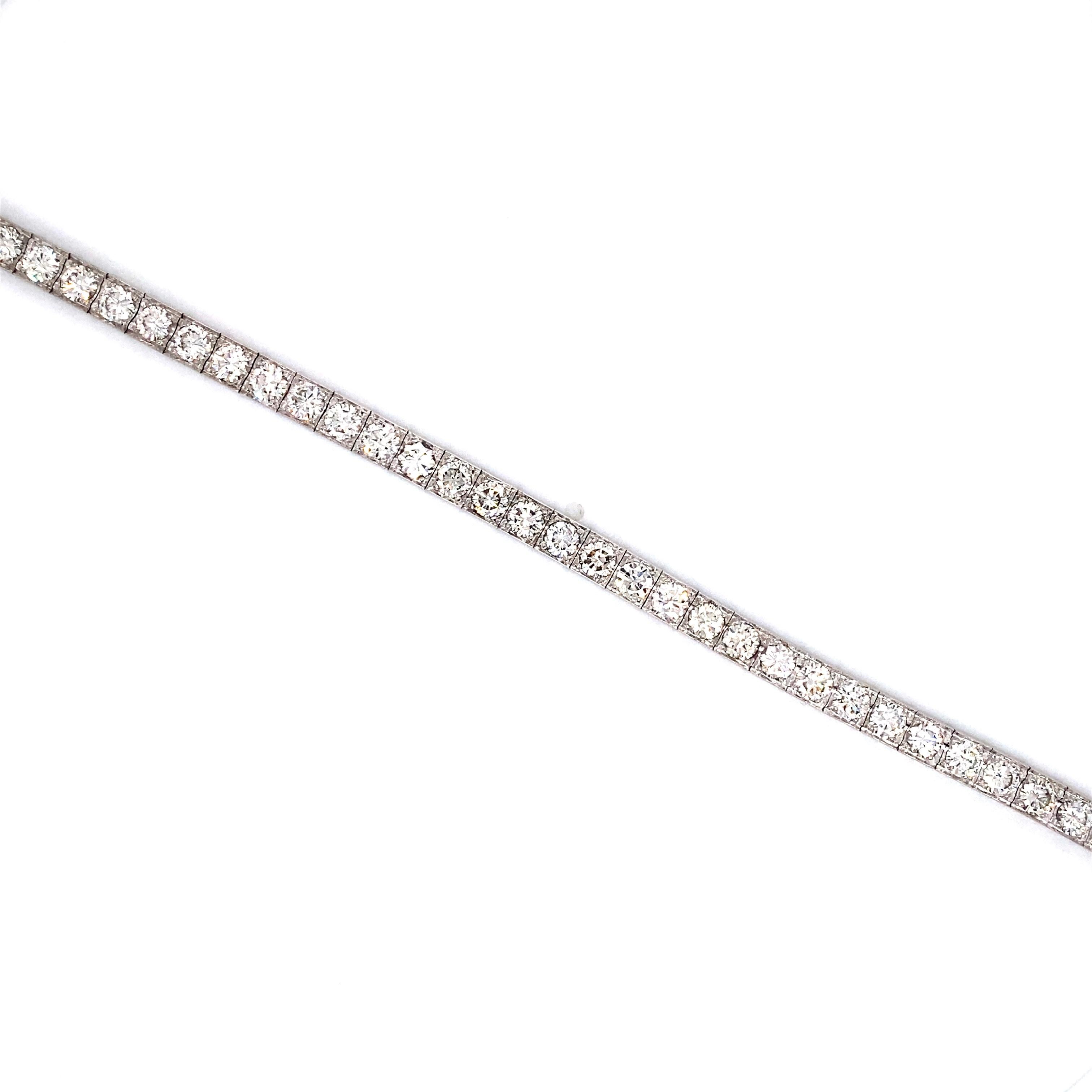 Platin-Tennisarmband mit 11,25 Karat Diamanten, ca. 1950er Jahre (Rundschliff)