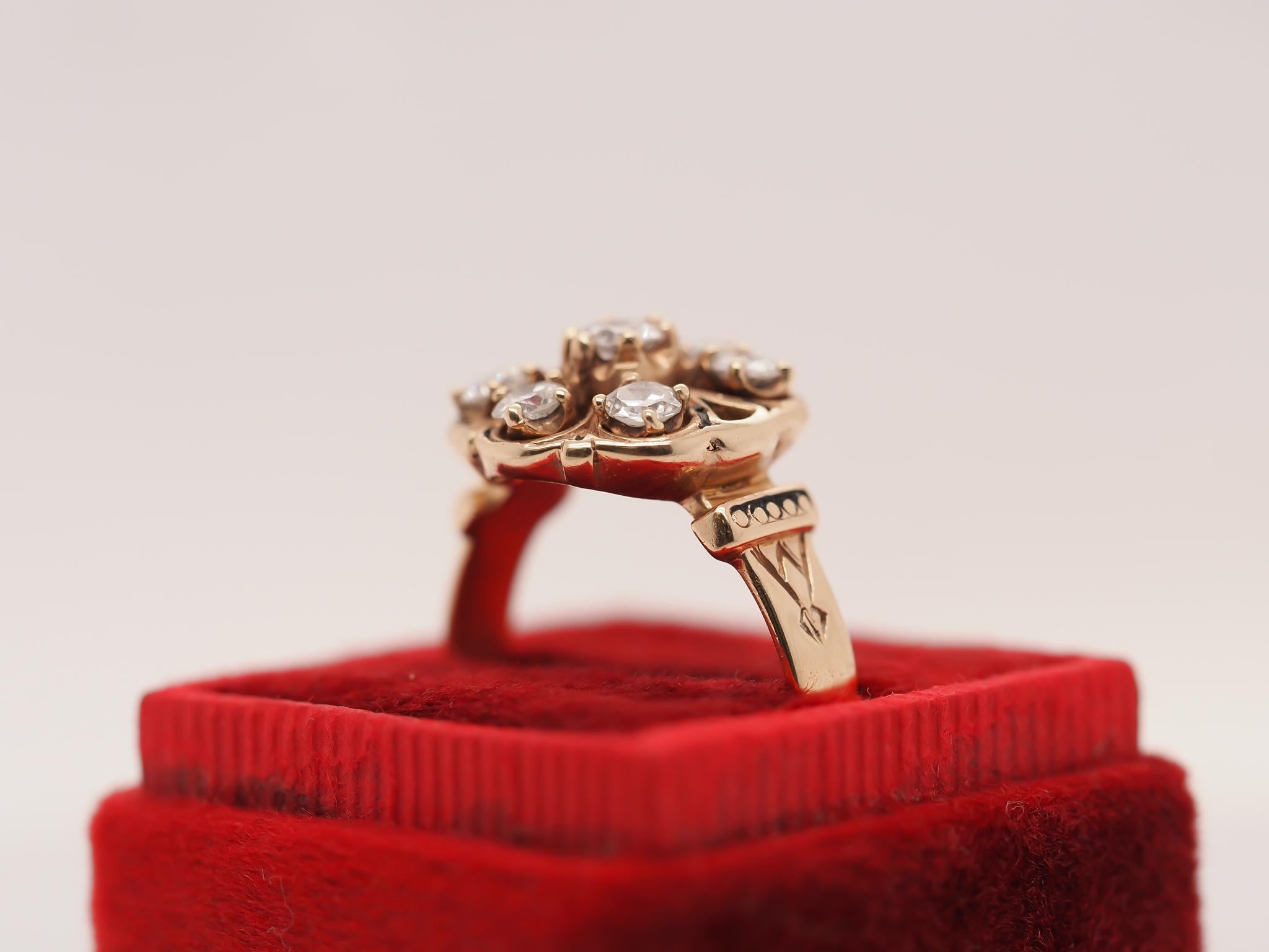 Circa 1950s 14K Yellow Gold Diamond and Enamel Ring For Sale 9