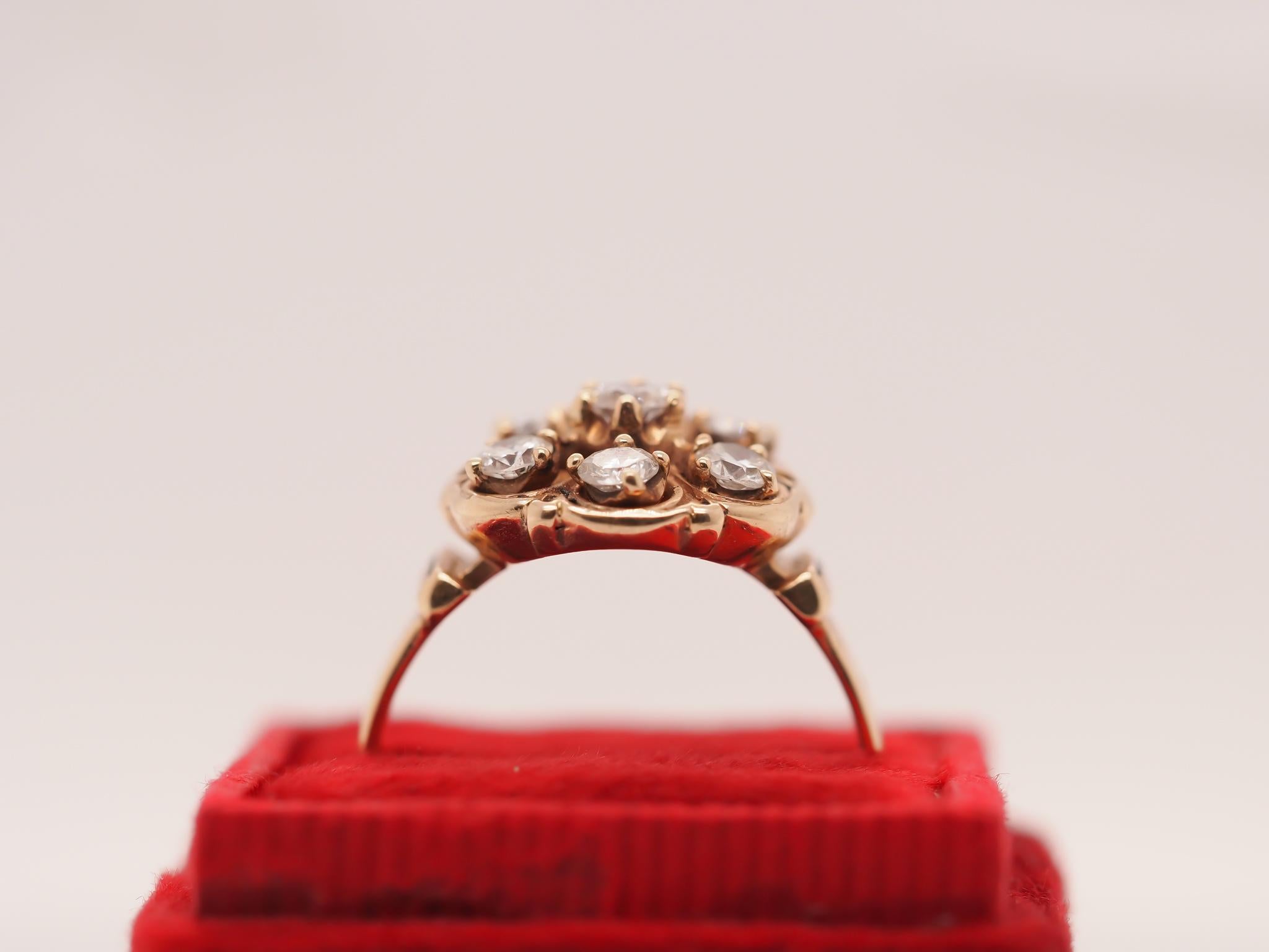 Circa 1950s 14K Yellow Gold Diamond and Enamel Ring For Sale 10