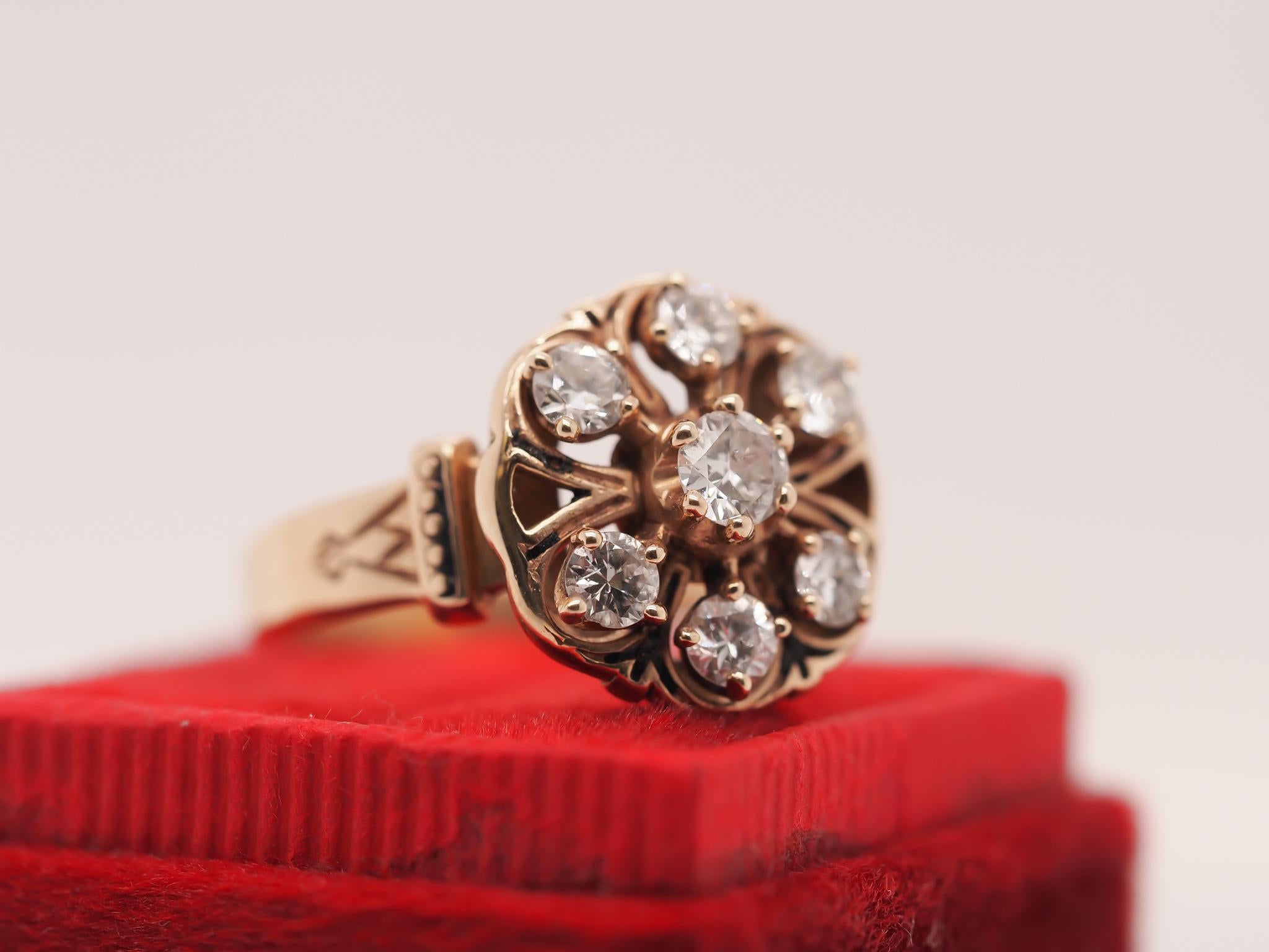 Circa 1950s 14K Yellow Gold Diamond and Enamel Ring For Sale 1