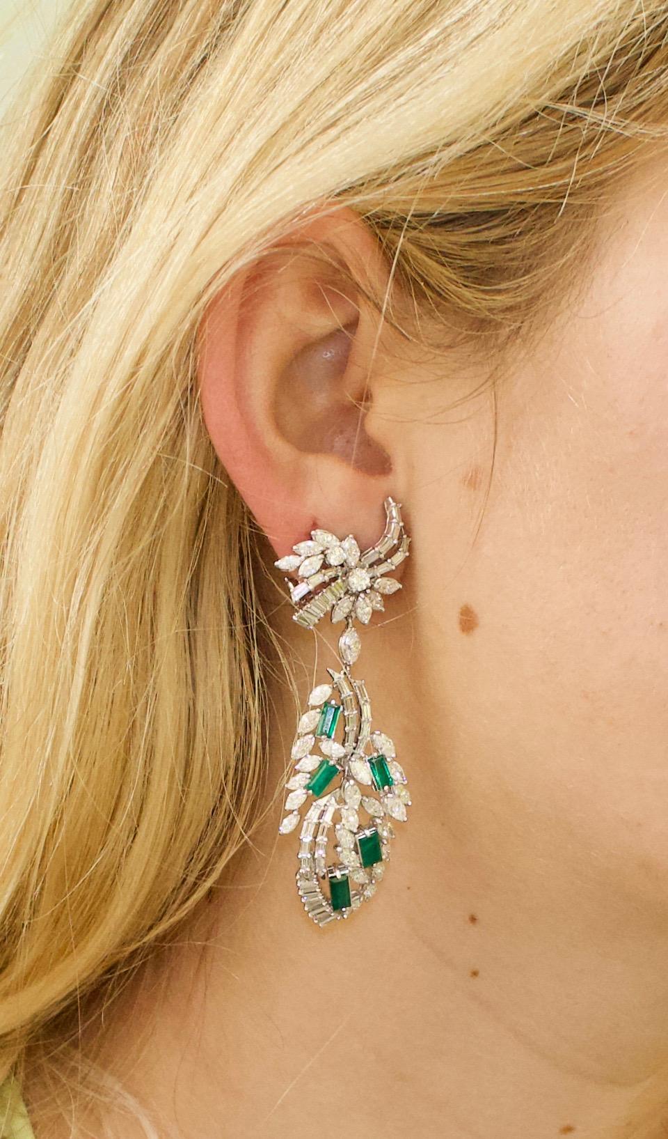 Circa 1950's Dangling Diamond and Emerald Earrings in Platinum For Sale 1