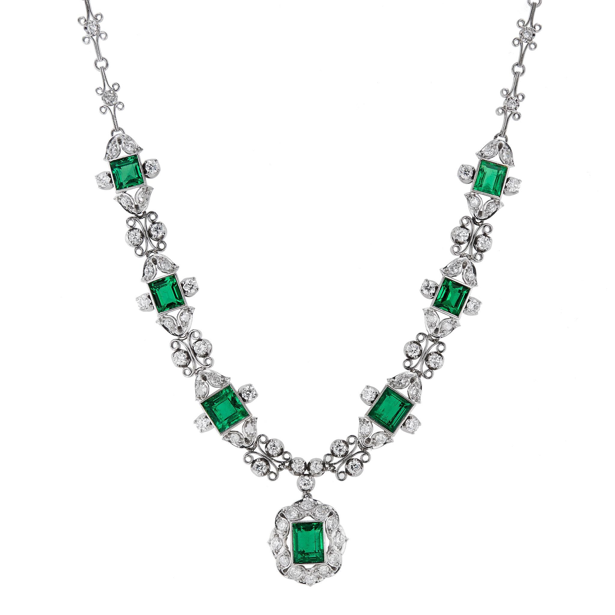 Old European Cut 15 Carat Emerald and 5.50 Carat Old European Diamond Bib Necklace Rare Estate  For Sale