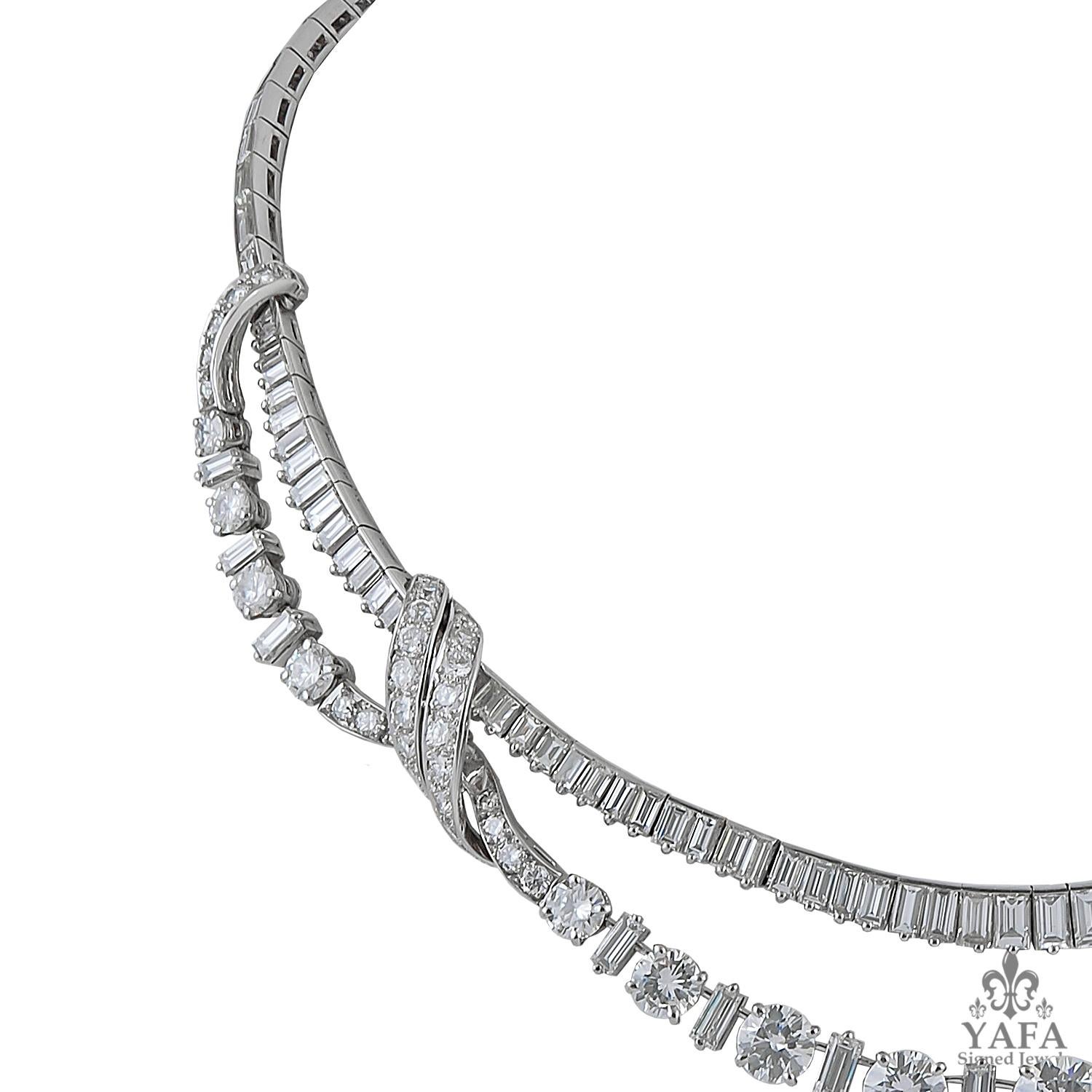 Platin-Diamant-Halskette, ca. 1950er Jahre (Gemischter Schliff) im Angebot