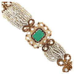 Viktorianisches Revival-Armband aus 14 Karat Gold mit Saatperlen und Smaragden, ca. 1950er Jahre
