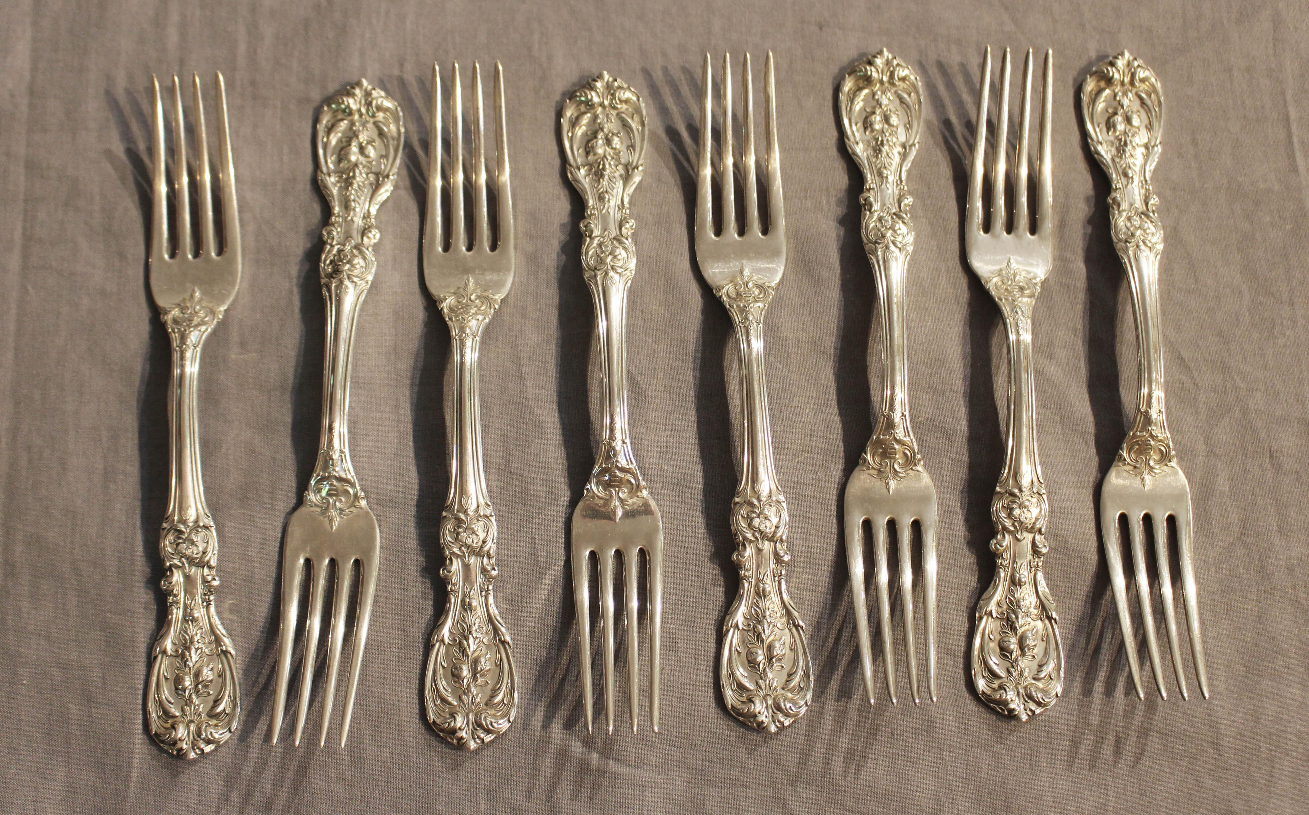 Circa 1960 51-Piece Sterling Silver Flatware Set of Francis I by Reed & Barton For Sale 3