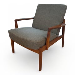 Circa 1960 Danish Modern Teak Model 125 Lounge Chair by Tove and Edvard Kindt-La