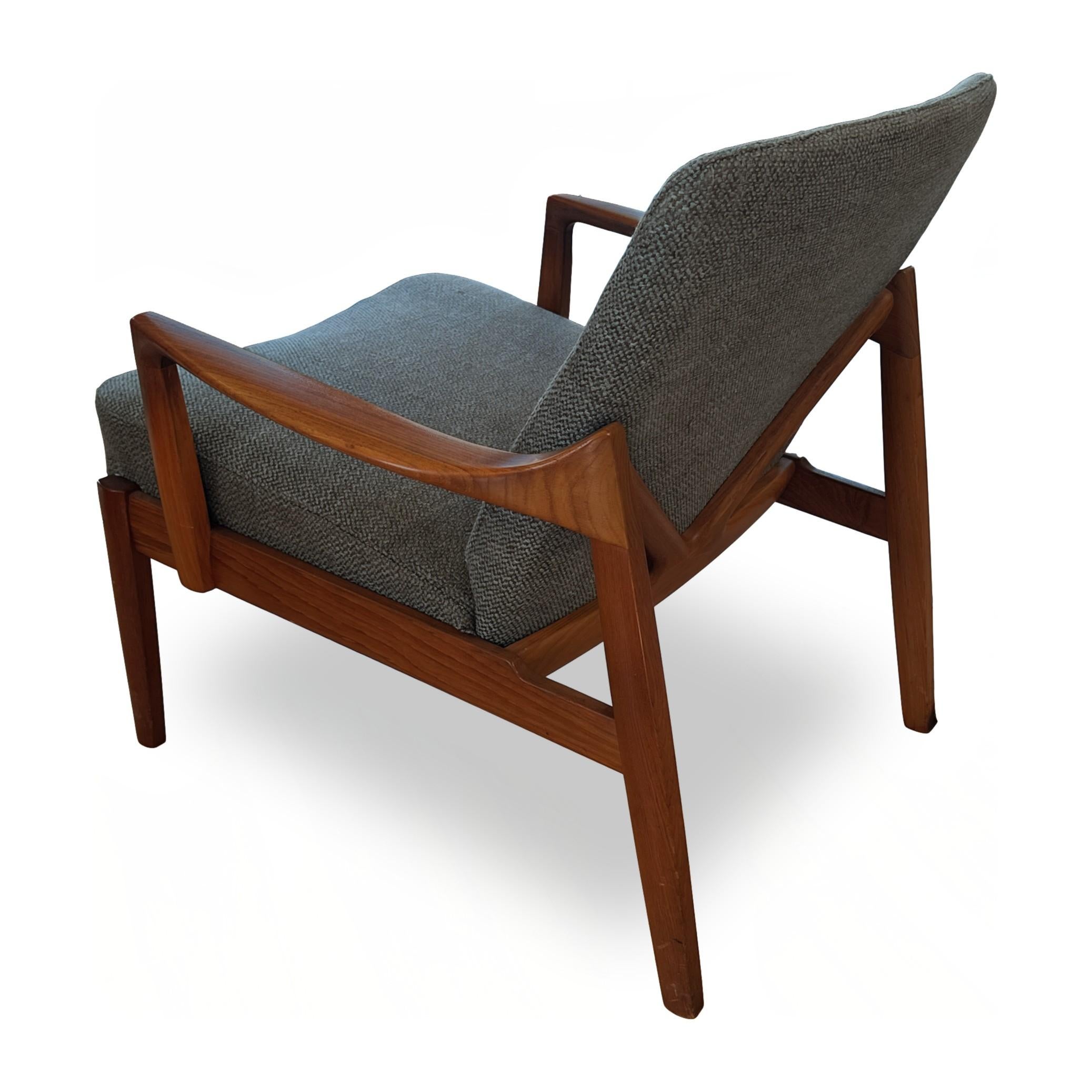 Fauteuil de salon danois moderne en teck modèle 125 par Tove et Edvard Kindt-La, vers 1960 en vente 1