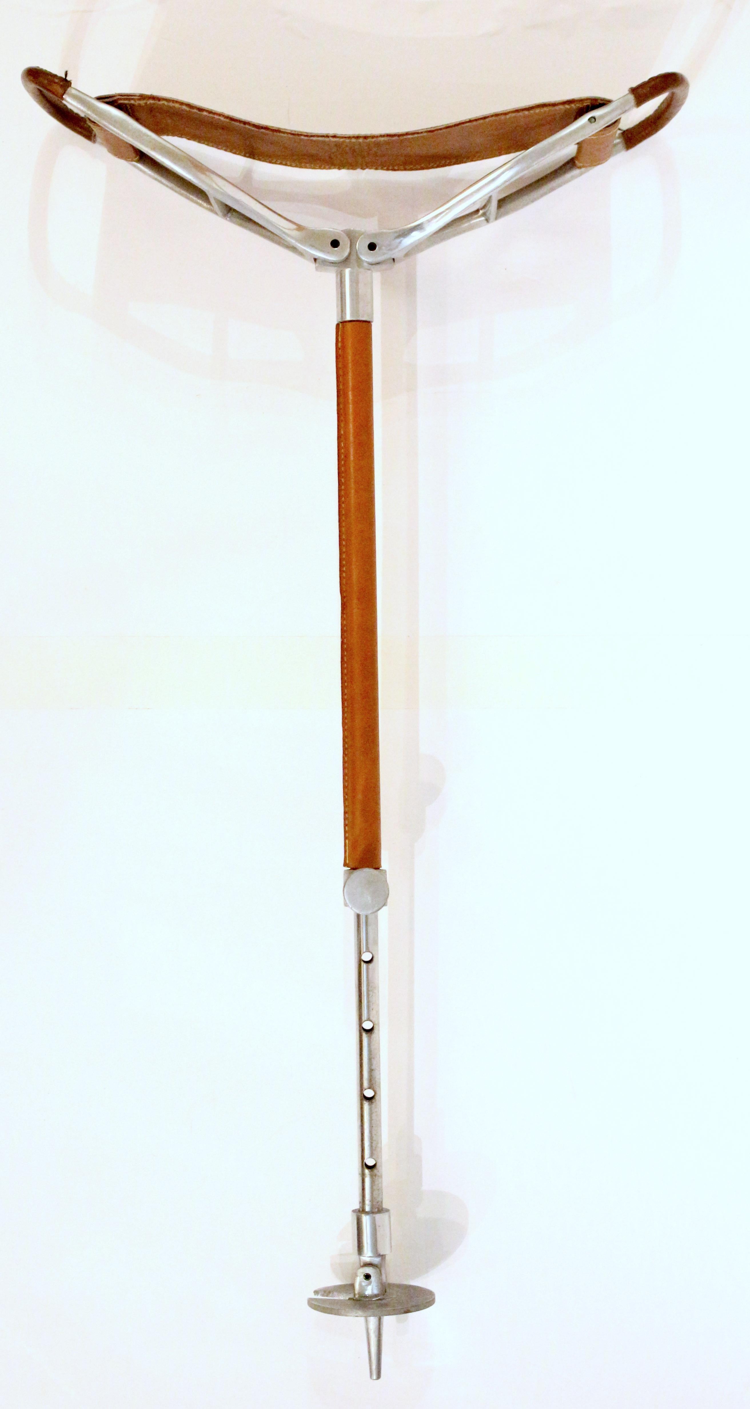 European Circa 1960 English Sporting Event or Hunting Walking Stick with Folding Seat