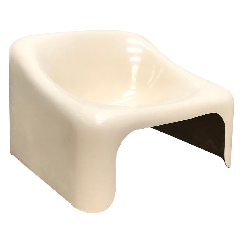 Plastic Comfortable Easy Chair in Off-White, circa 1960