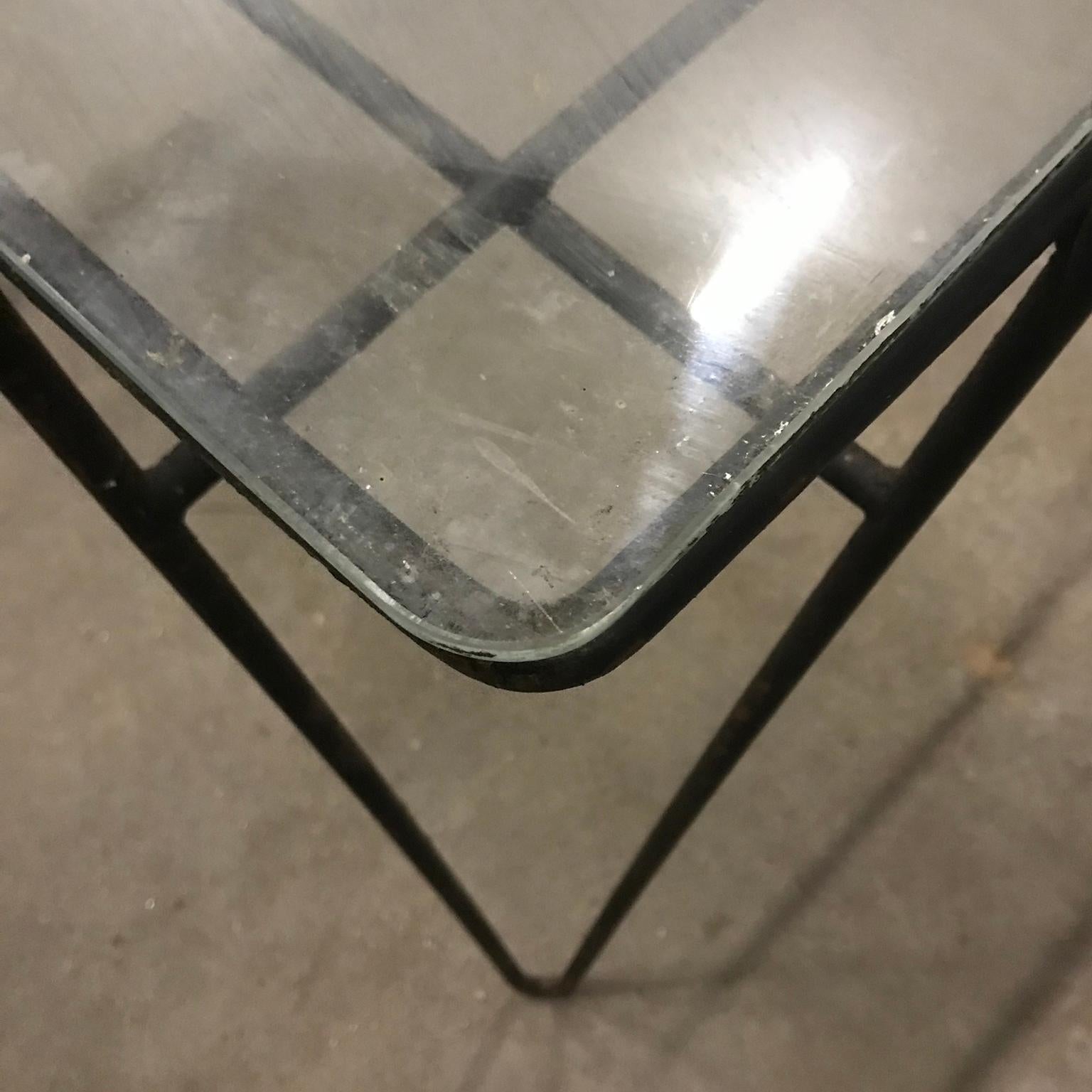 Super Elegant Dining Table, Black Metal Hairpin Legs and Glass Top, circa 1960 For Sale 2