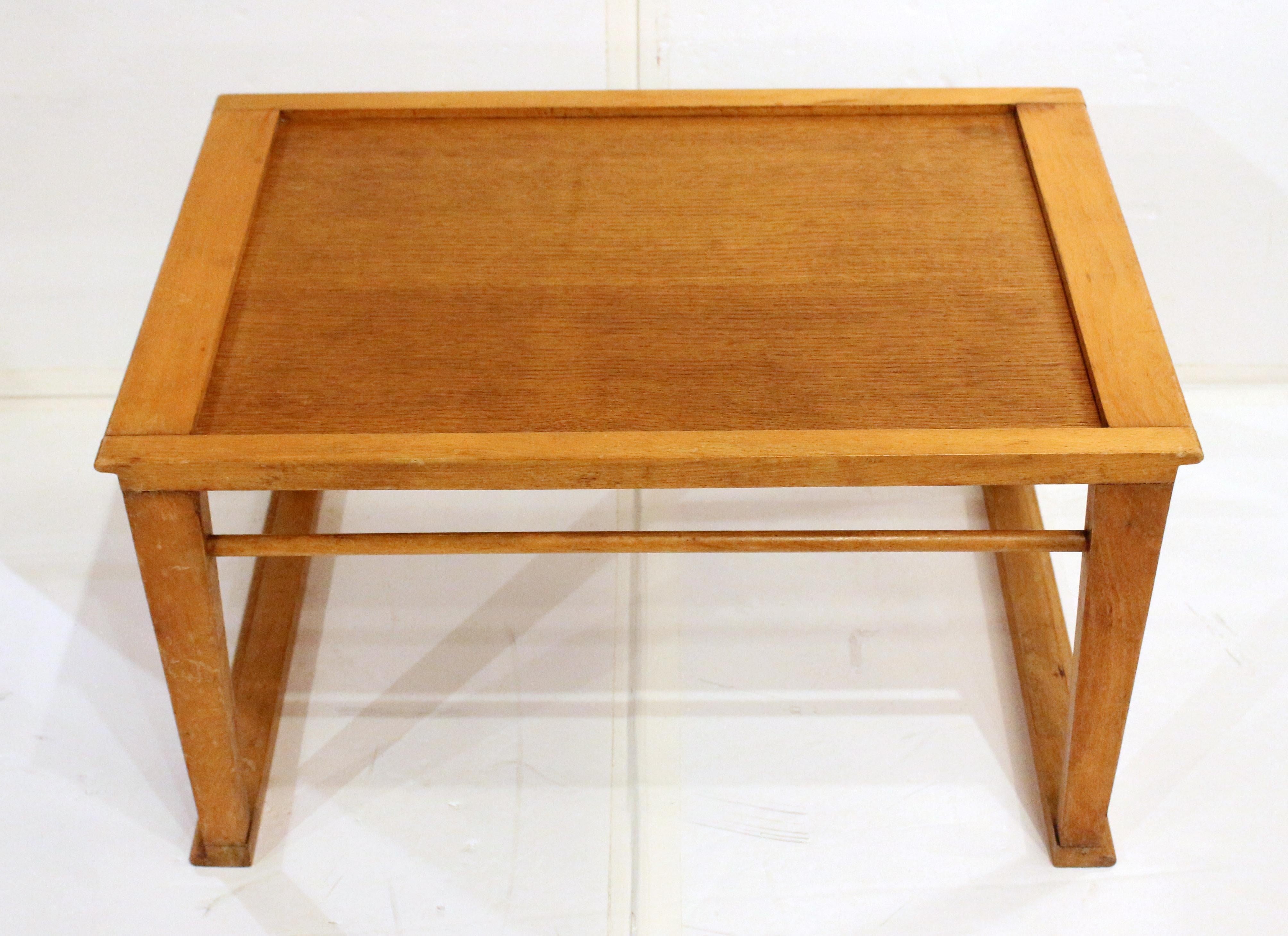 Circa 1960s-70s Mid Century Modern Teak Coffee Trolley In Good Condition In Chapel Hill, NC