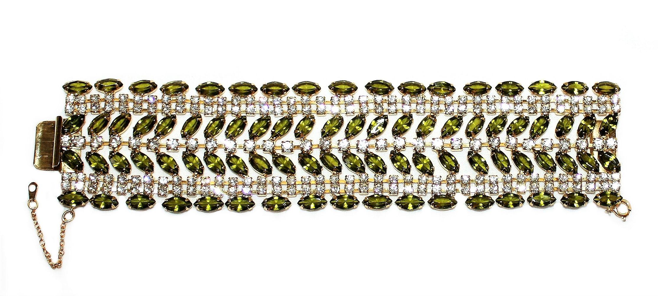 Women's Circa 1960s Bright Green Marquis Cocktail Bracelet