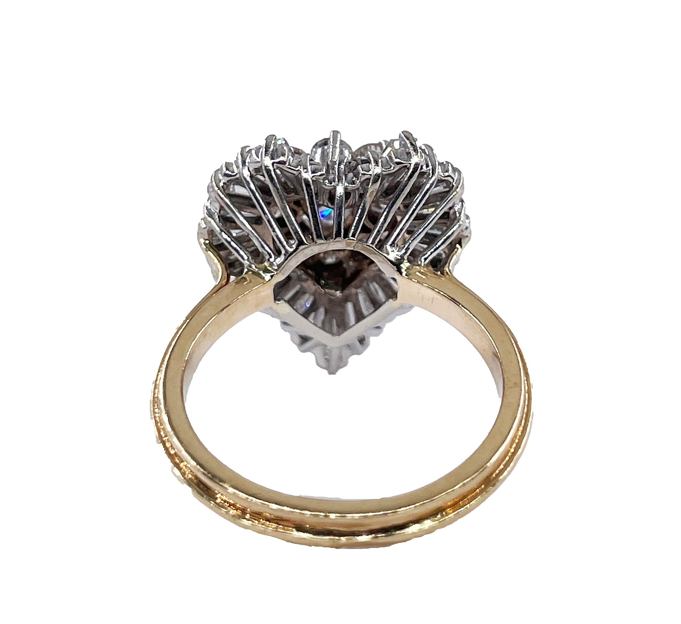 Circa 1960er Jahre Nachlass 3,14 Karat birnenförmiger Diamant Atemberaubender 14K Ring 