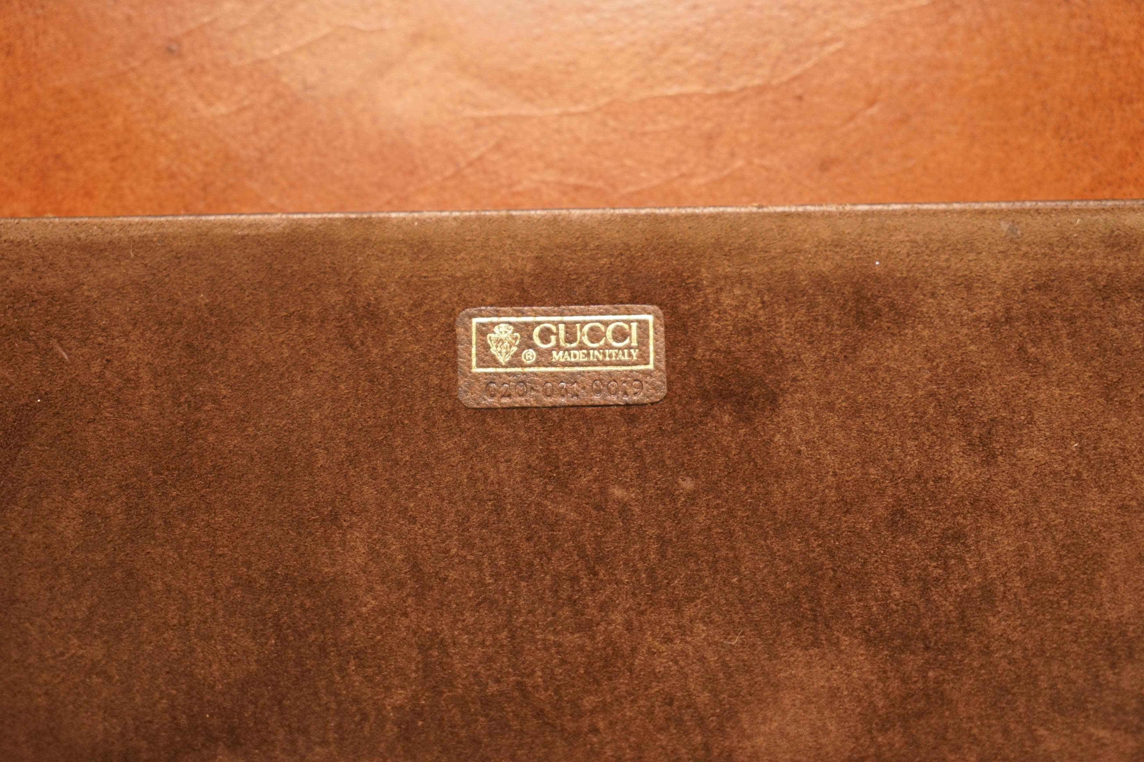 Gucci Brown Leather Brass Bucket Desk Stationary Set Pen Pad Write, circa 1960s 14