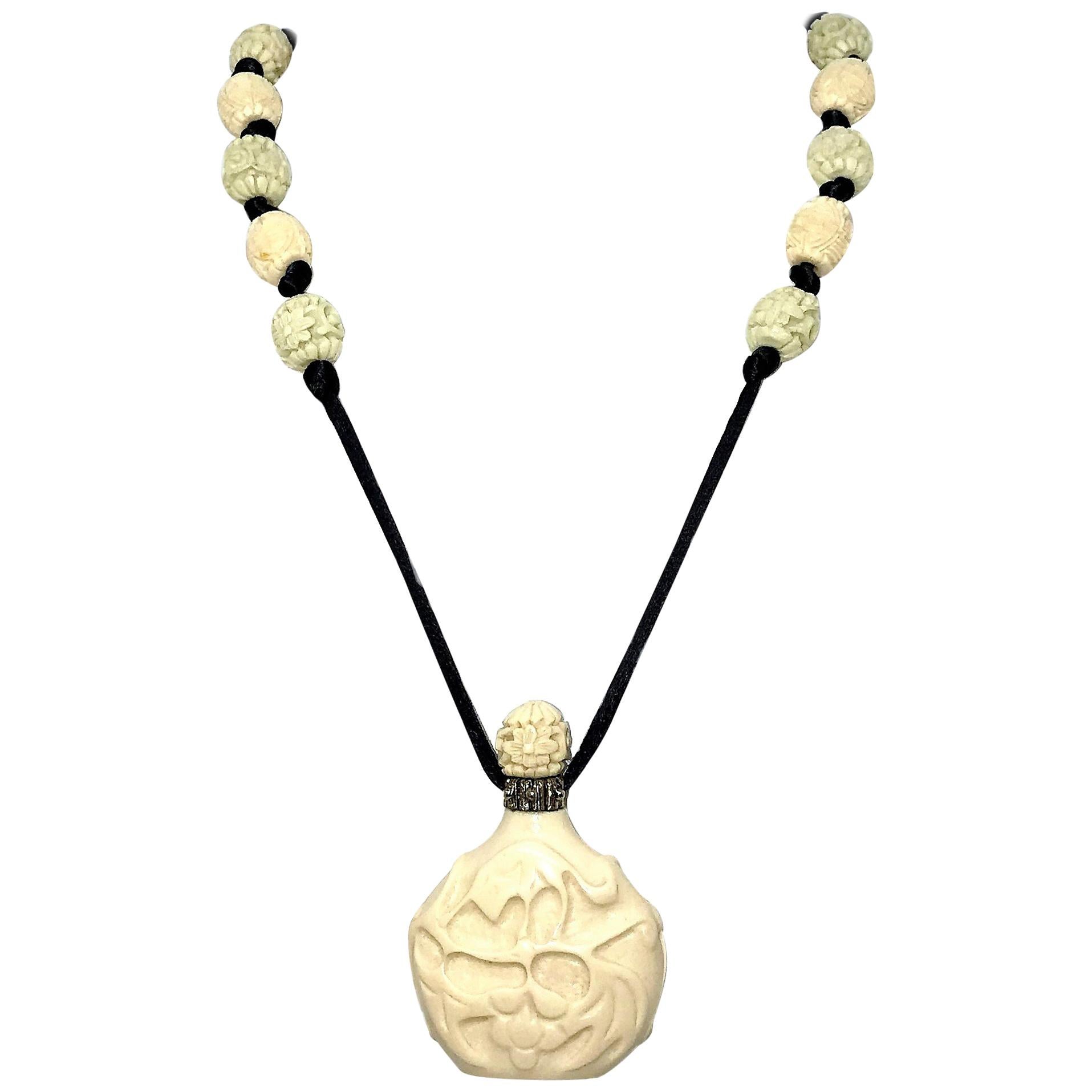 Circa 1960s Hattie Carnegie Asian Motif Pendant Necklace For Sale