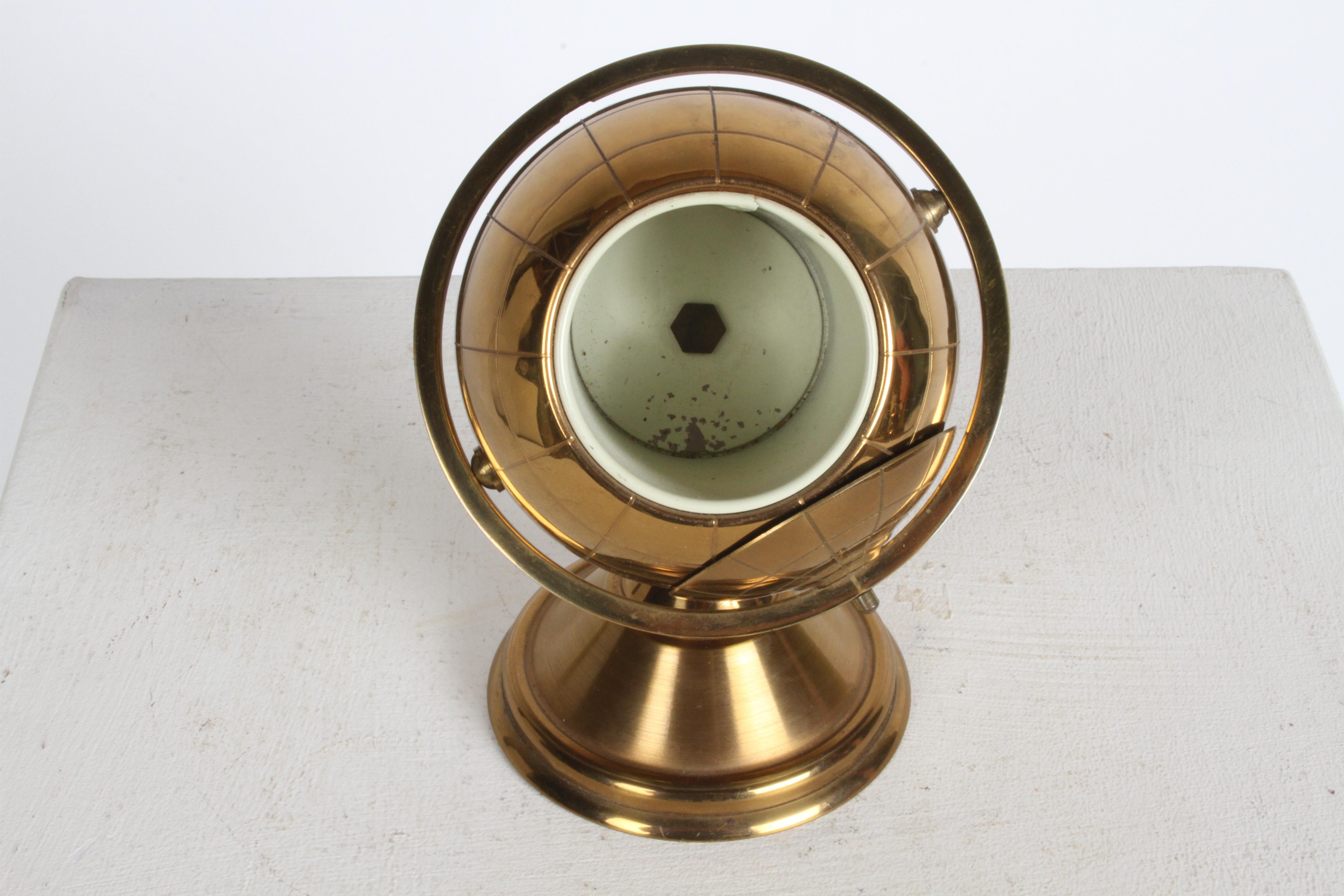 Circa 1960s Mid-Century Modern Brass Sputnik Globe - Opens to Cigarette Holder  In Good Condition For Sale In St. Louis, MO