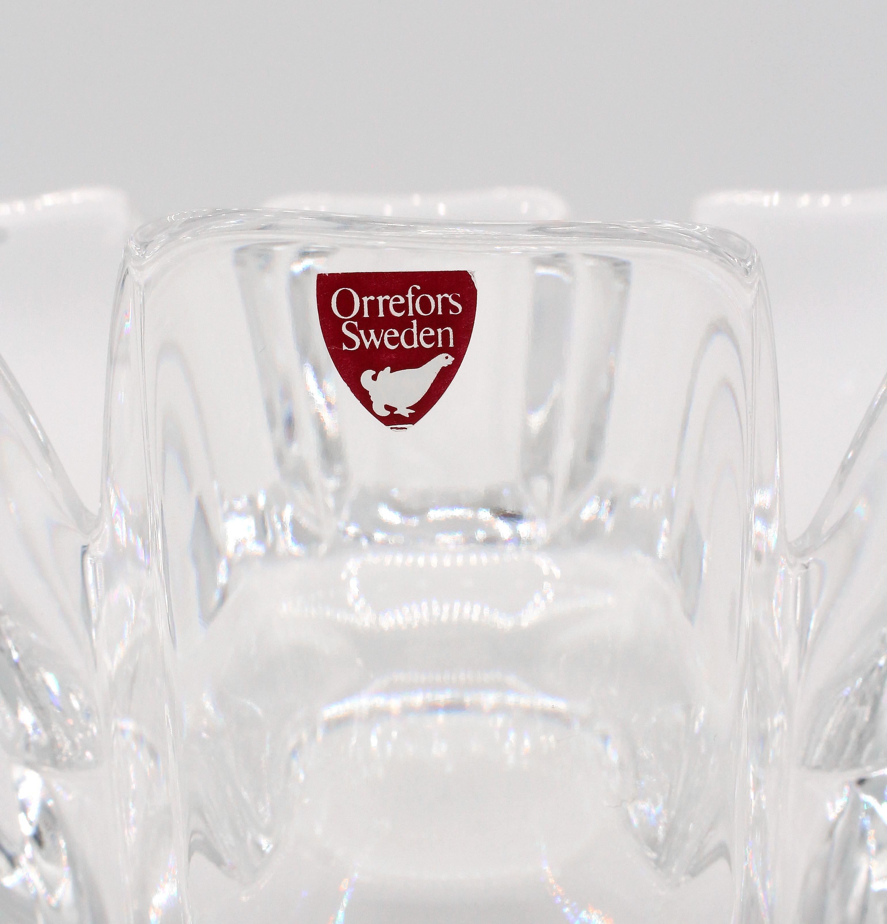 Milieu du XXe siècle Circa 1960s Mid-Century Modern Glass Bowl by Orrefors (bol en verre) en vente