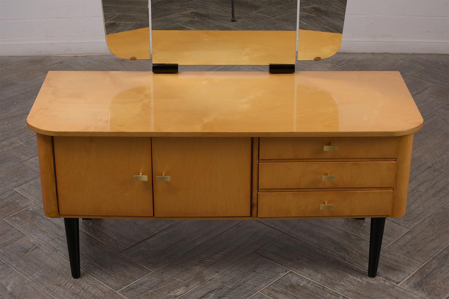 German Modern Lacquered Dressing Table