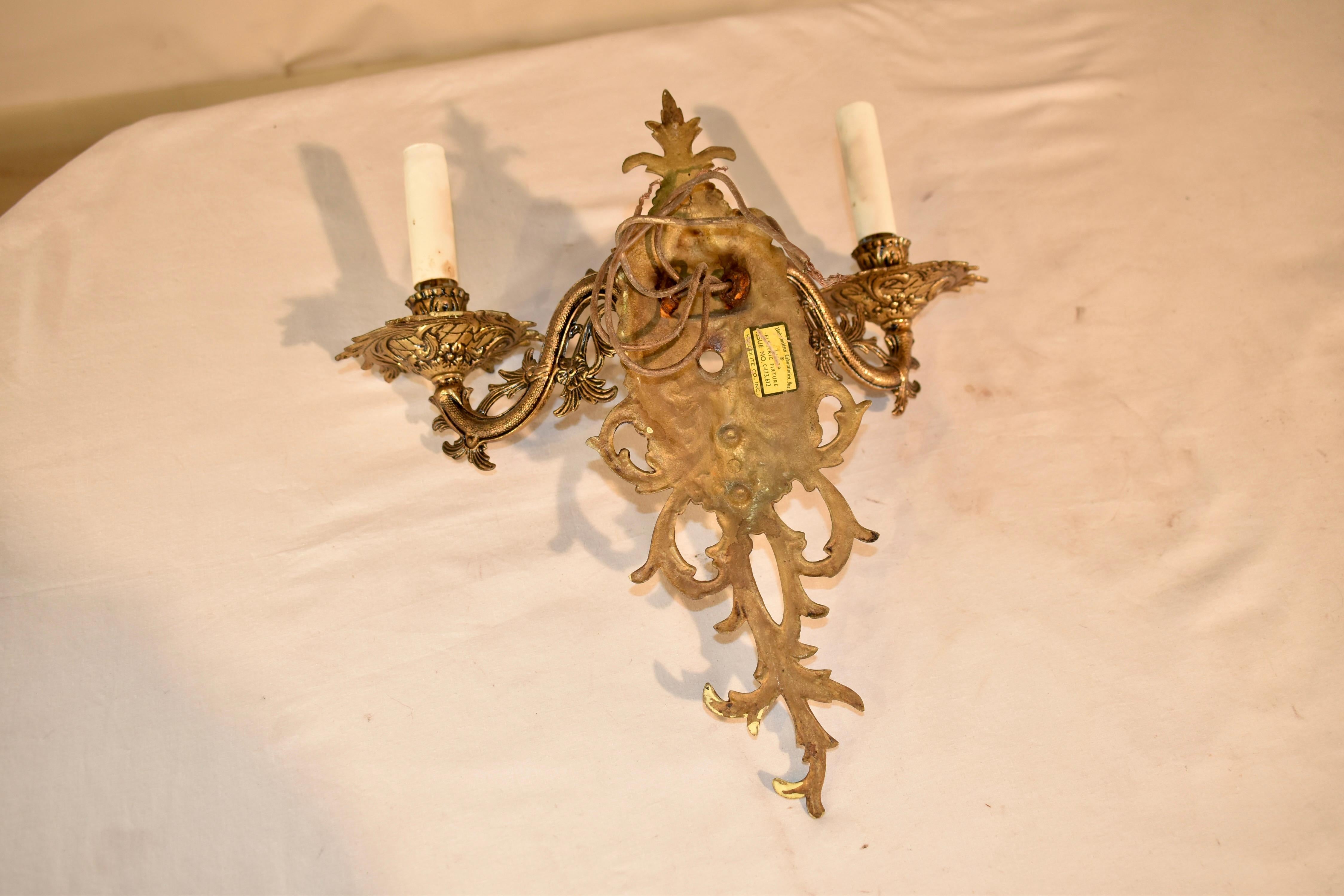 Paire d'appliques murales en Halcolite, circa 1960 en vente 2