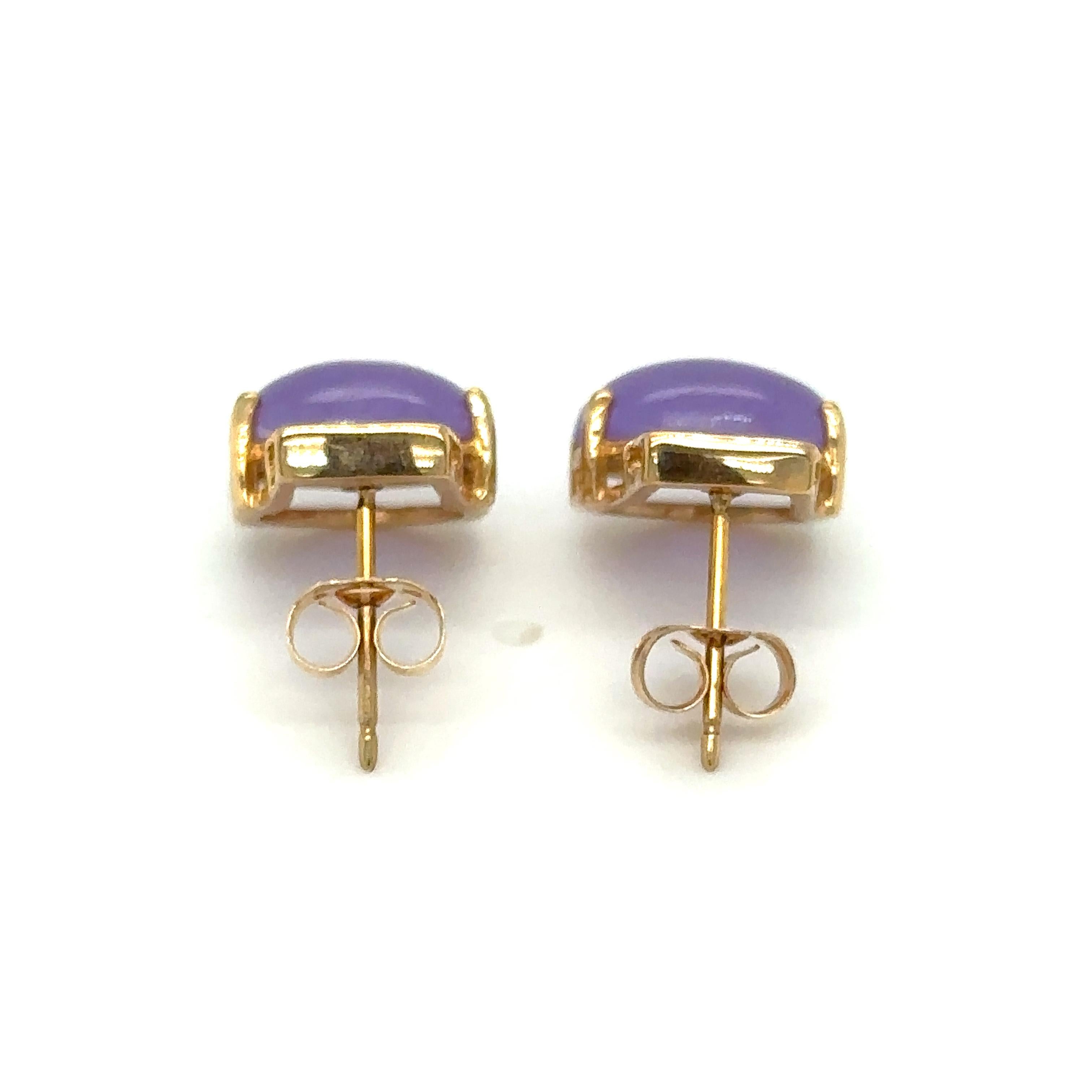 Retro Purple Jade Greek Key Style Earrings in 14 Karat Gold, circa 1960s For Sale
