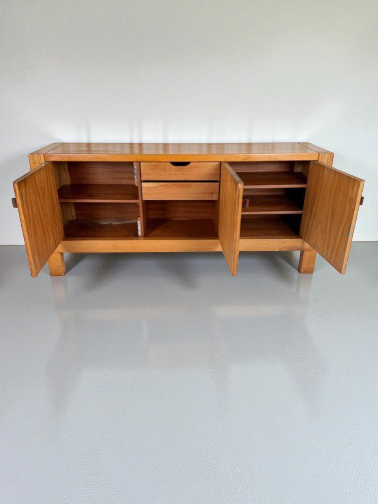 Circa 1960s  Orme massif  À la manière de Pierre Chapo en vente 4