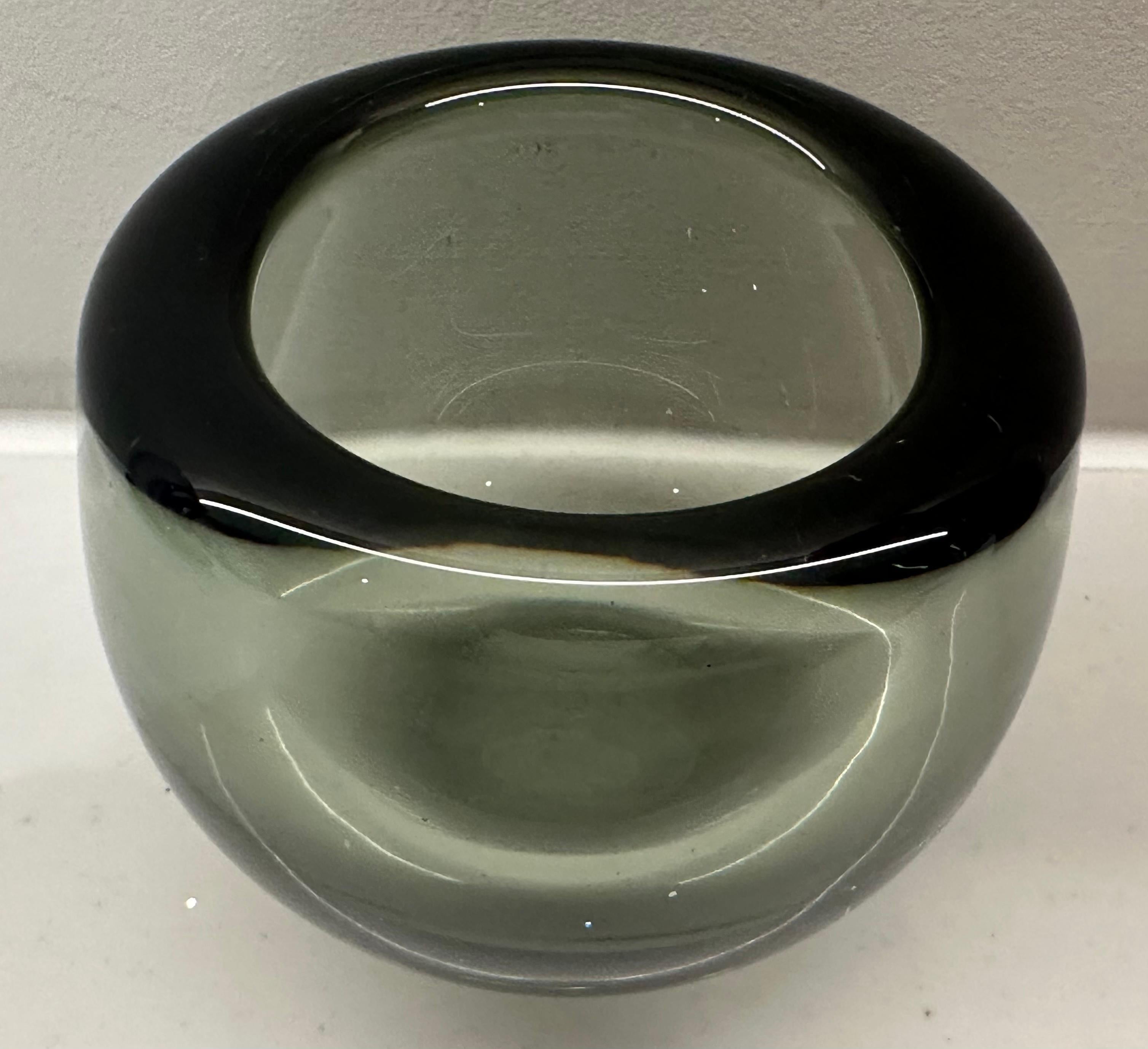 Circa 1960s Two Holmegaard Per Lütken Smoked Green Glass Bowls No 15739 100002 For Sale 4