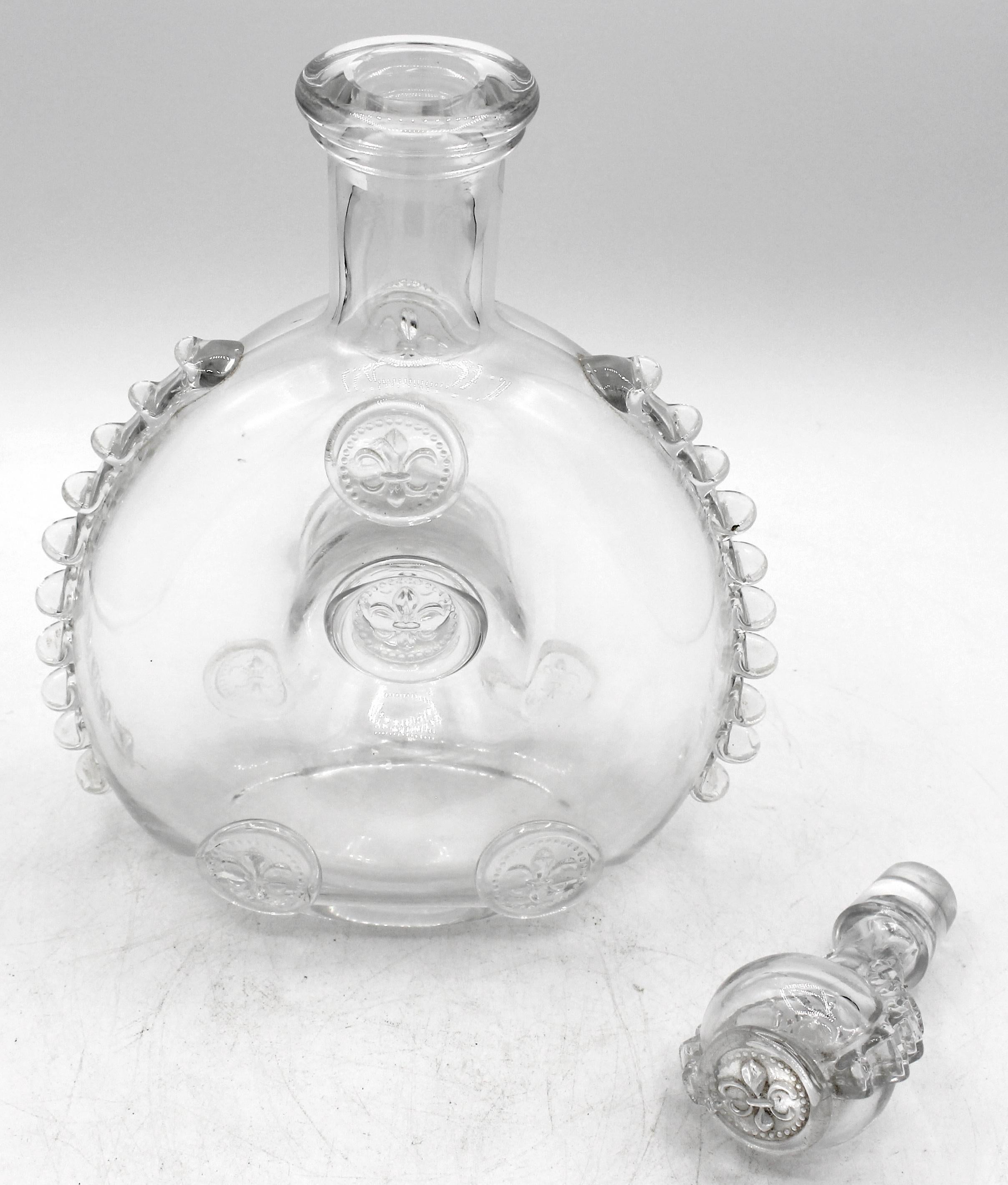 Decantador y tapón de cristal Remy Martin Louis XIII de Baccarat, circa años 70-80 Luis XIII