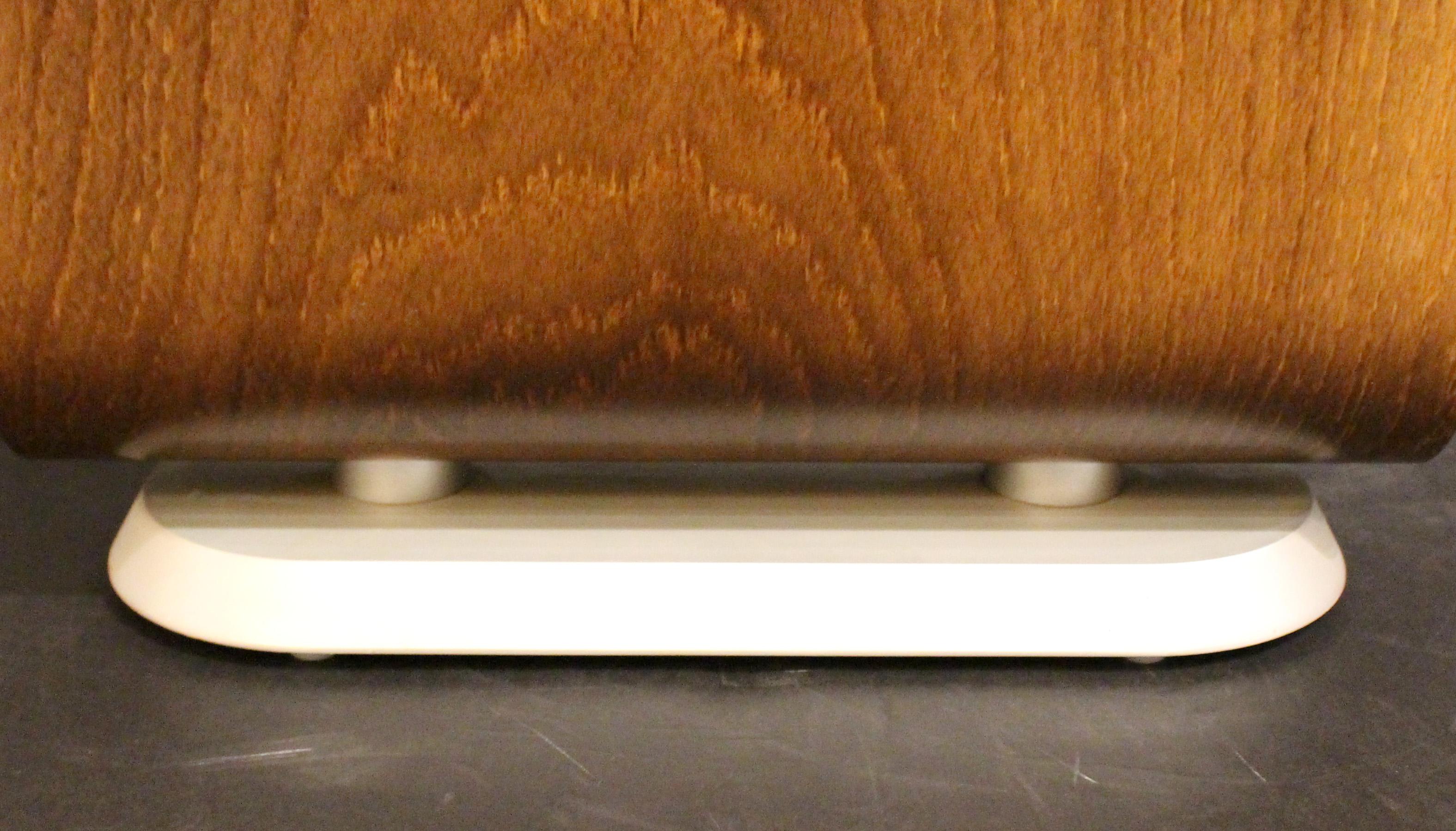 Circa 1970 French Magazine Rack by Ligne Roset siglo XX en venta