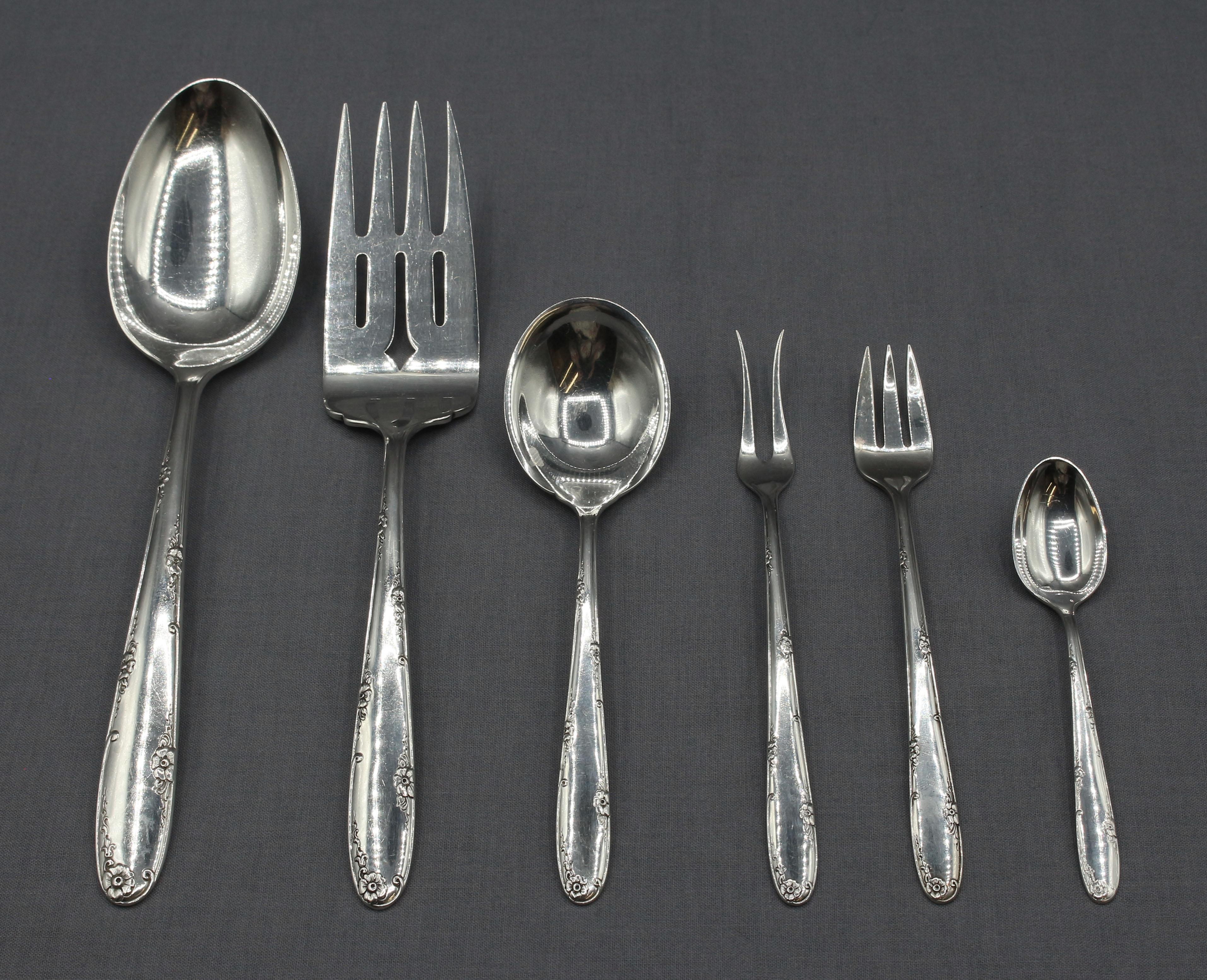Circa 1970 Madeira by Towle Sterling Silver 59-Piece Flatware Set 1