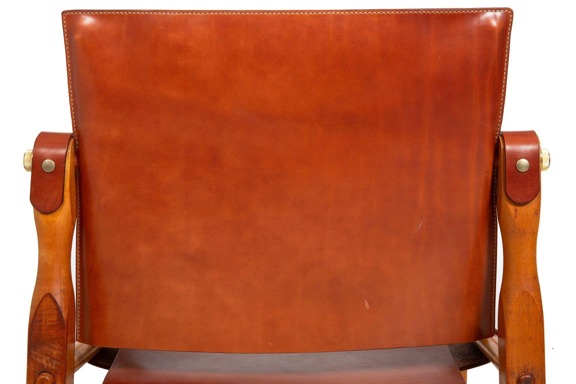 Moderner Leder-Safari-Stuhl aus der Mitte des Jahrhunderts, Wilhelm Kienzle, um 1970 im Angebot 1