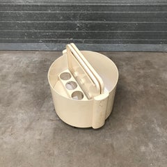 Mobile anni '70 in plastica vintage A Space Age Bar in bianco sporco, circa 1970