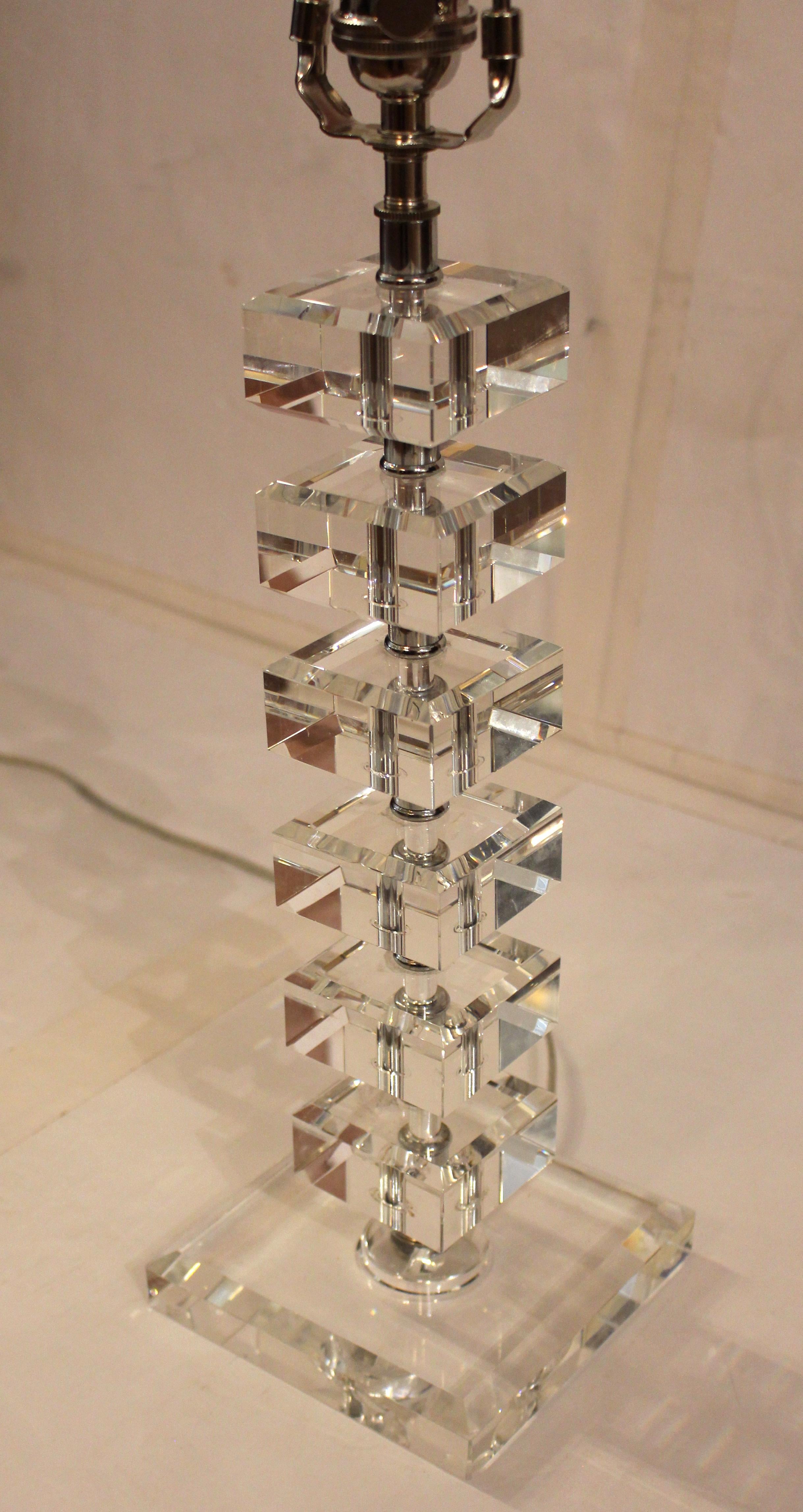 Mid-Century Modern Circa 1970s English Crystal Block Table Lamp For Sale