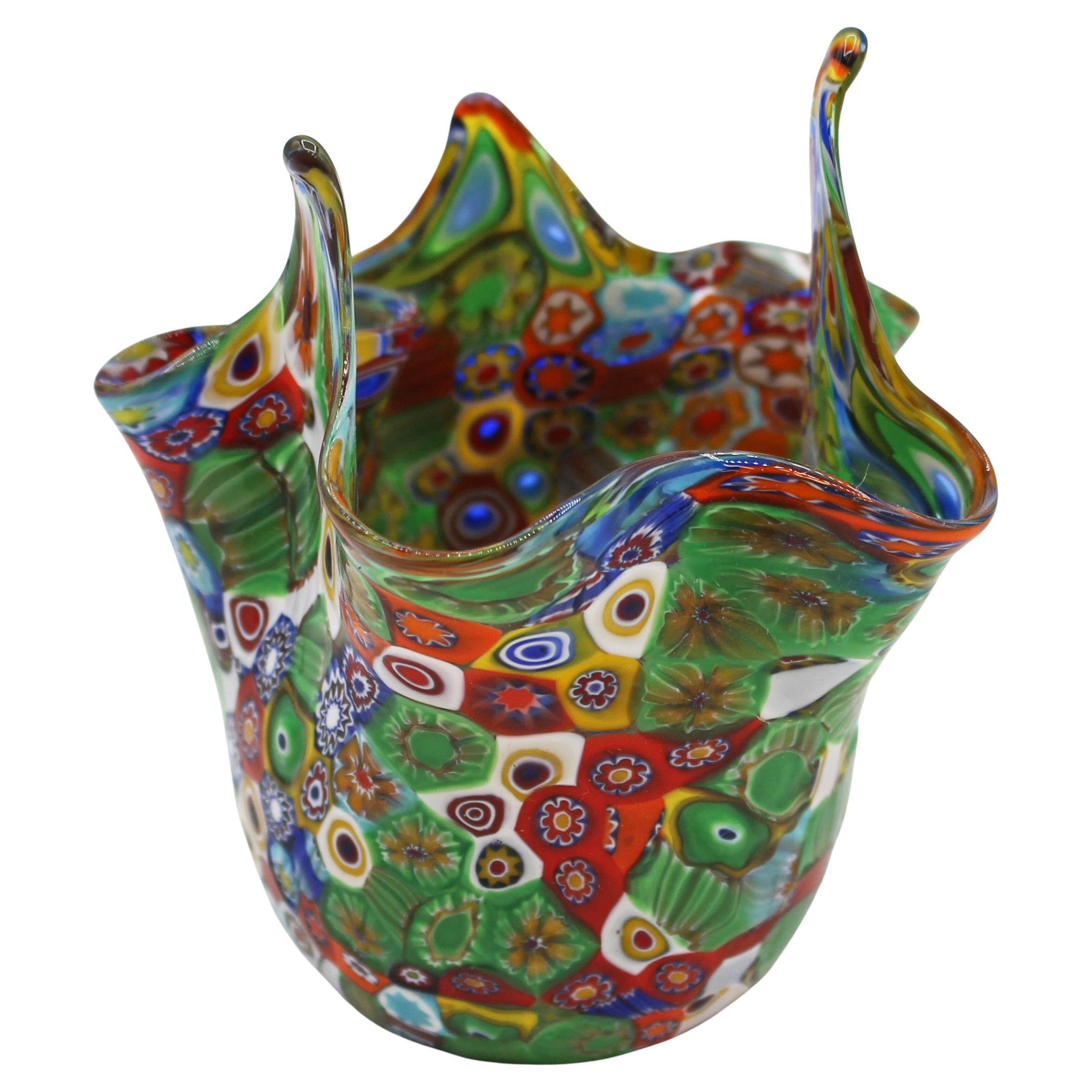 Vase ou bol en verre de Murano Millefiori Fazzoletto datant de la fin des années 70