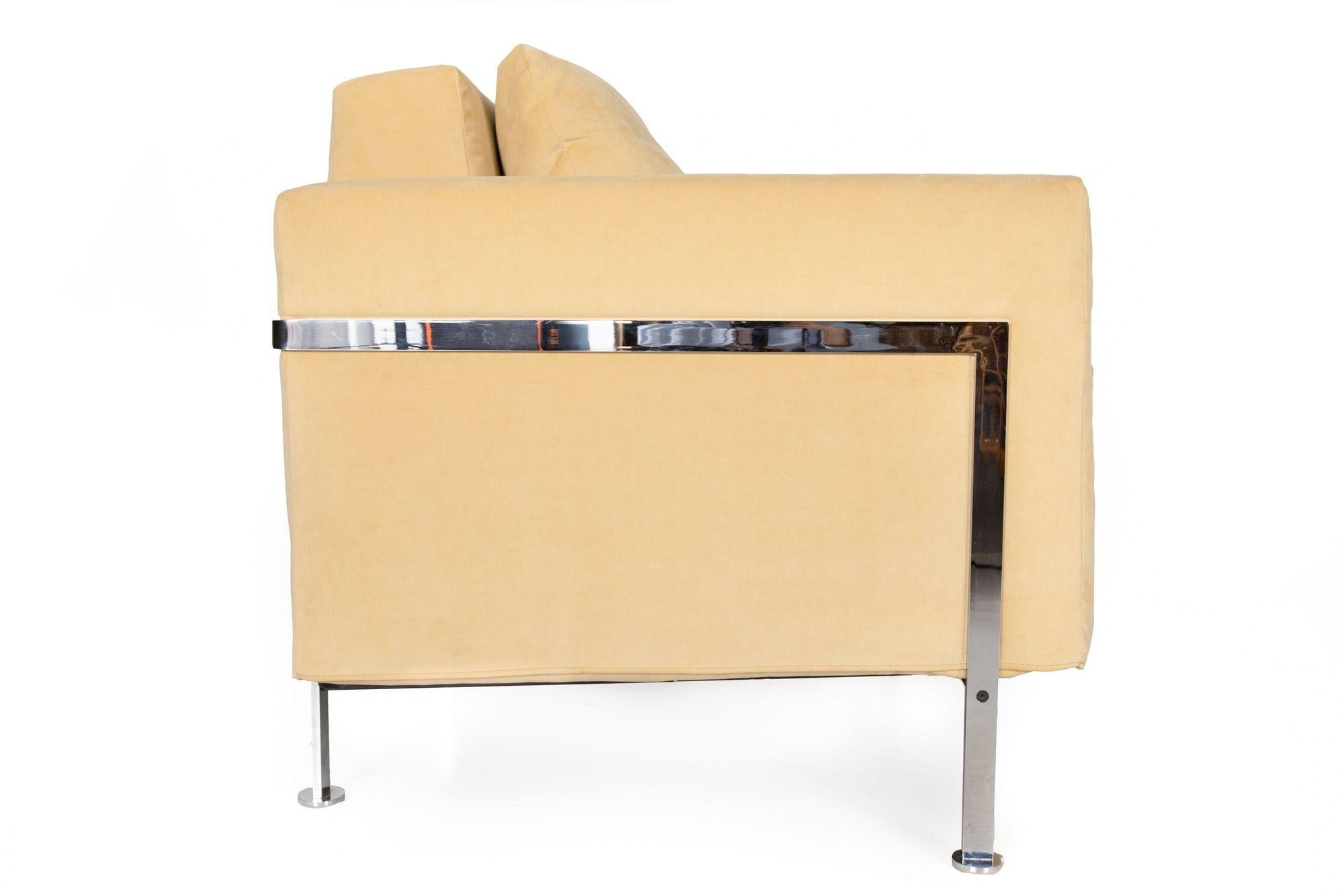 Mid-Century Modern Circa 1970s Robert Haussmann “Model RH 302” Chrome Lounge Arm Chair For Sale