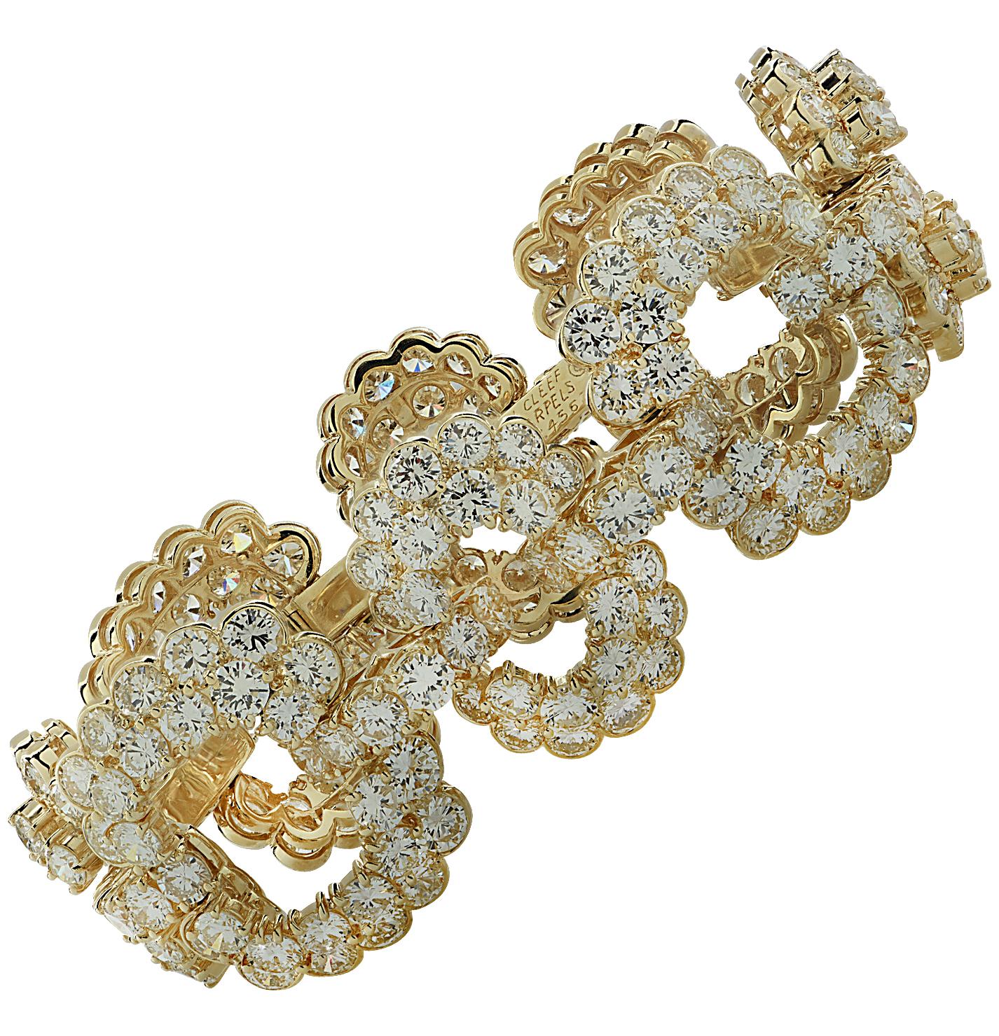 Circa 1970s Van Cleef & Arpels 40 Carat Diamond Link Bracelet 1