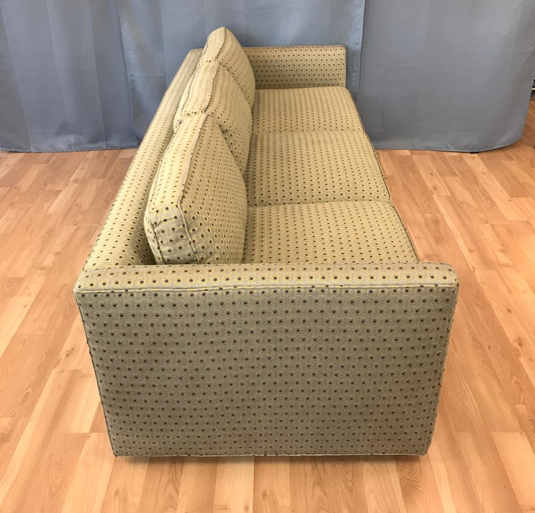 Charles Pfister for Knoll Large ThreeSeat Sofa, 1972 at 1stdibs