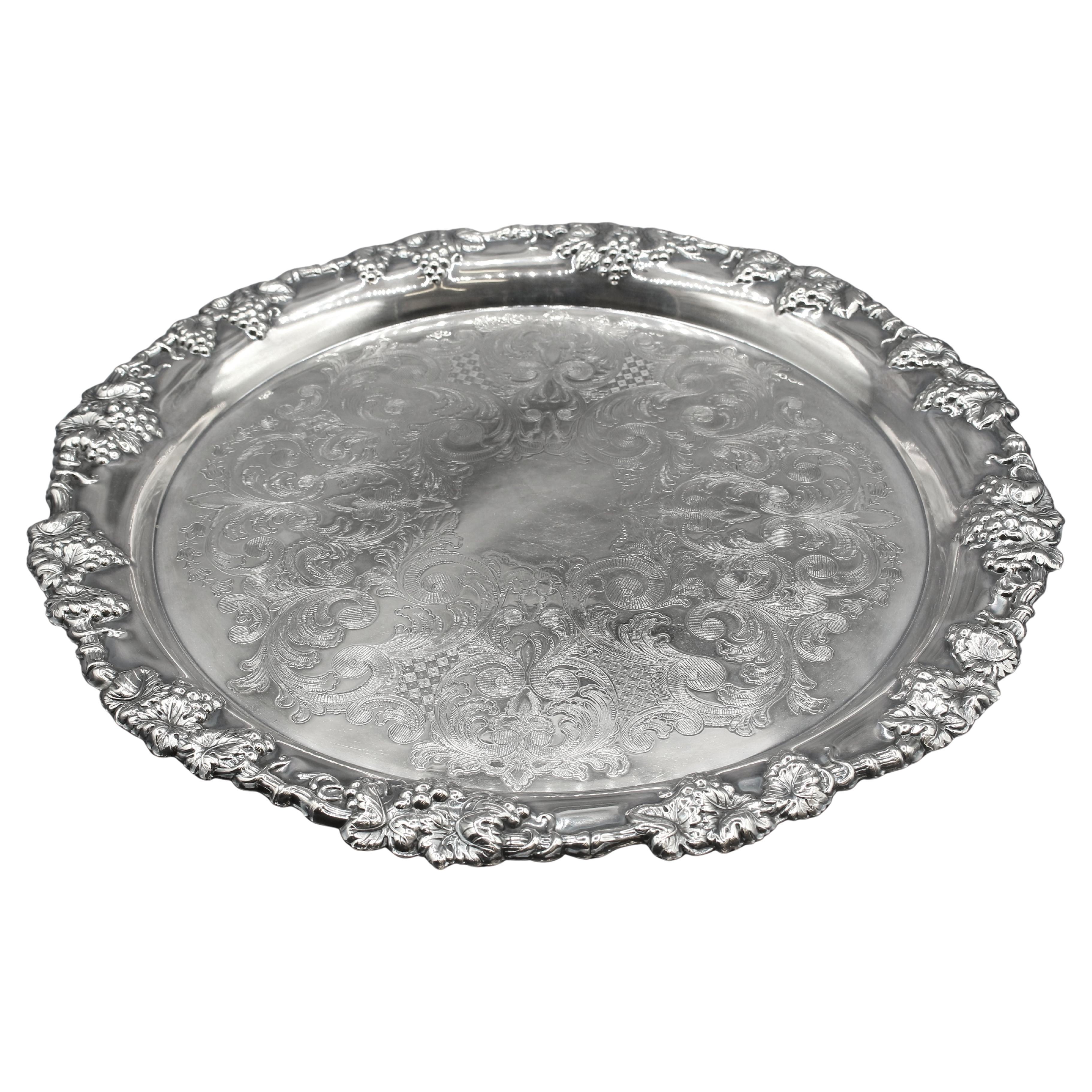 Vers 1975, motif vintage de sauver argenté de Taunton Silversmith, Ltd.