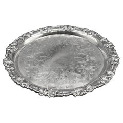 Versilbertes Lachs „Vintage“-Muster von Taunton Silberschmiede, Ltd., um 1975.