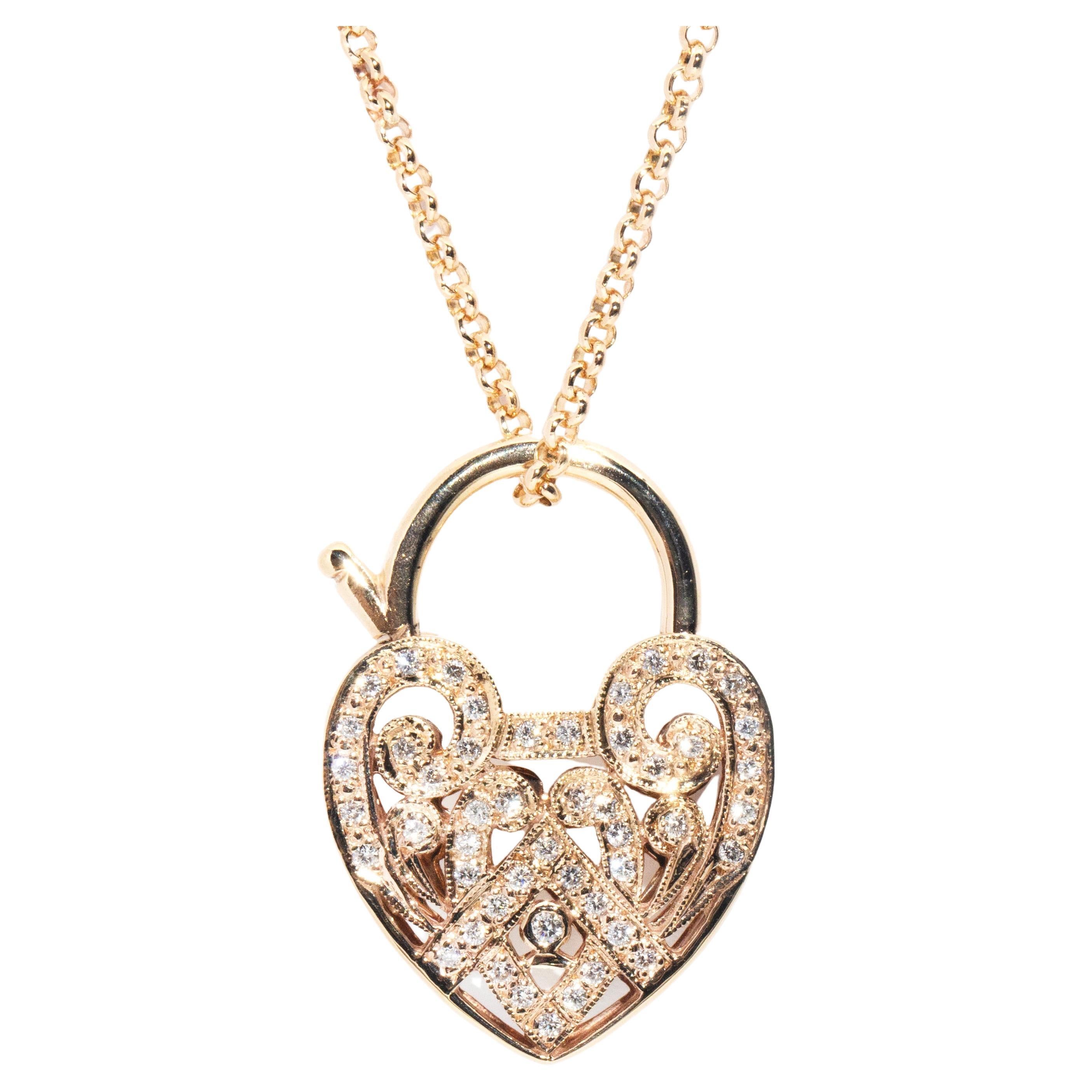 Circa 1980s 0.50 Carat Diamond Vintage 9 Carat Gold Heart Padlock and Chain
