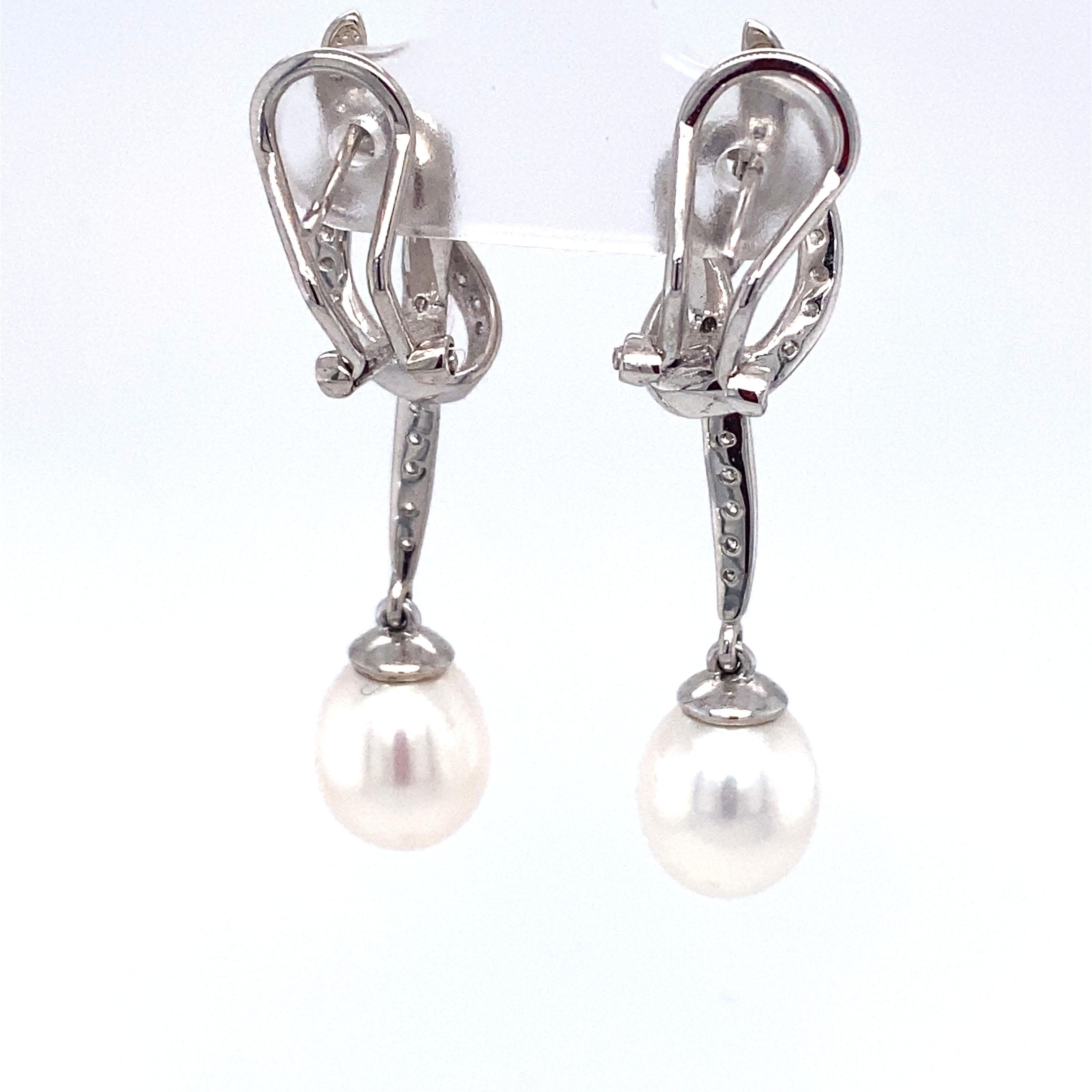 Bead Circa 1980s 0.75 Carat Diamond and Pearl Knot Dangle Earrings in 18K White Gold