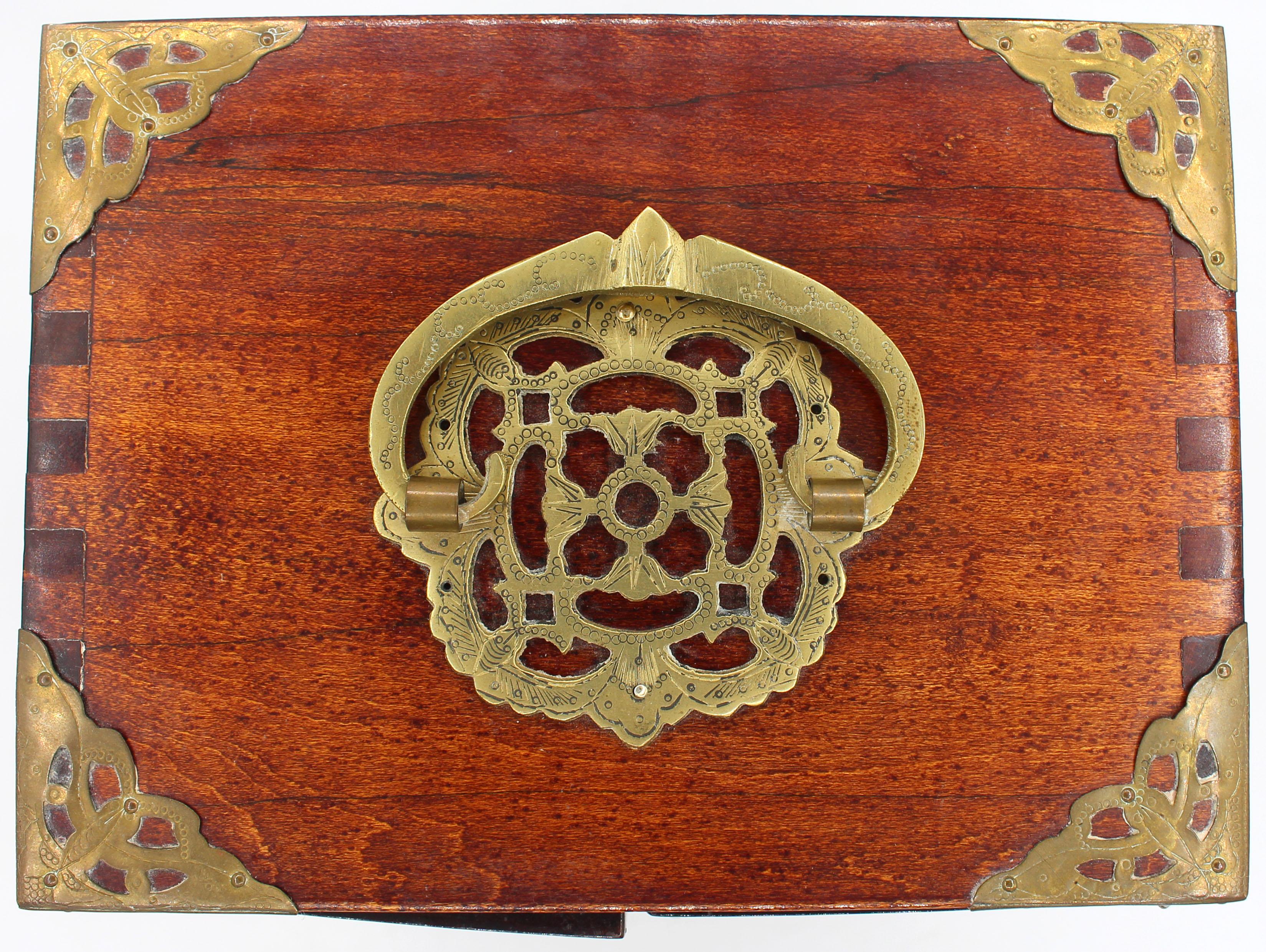 Late 20th Century Circa 1980s Chinese Table Top Jewelry Chest or Cabinet For Sale