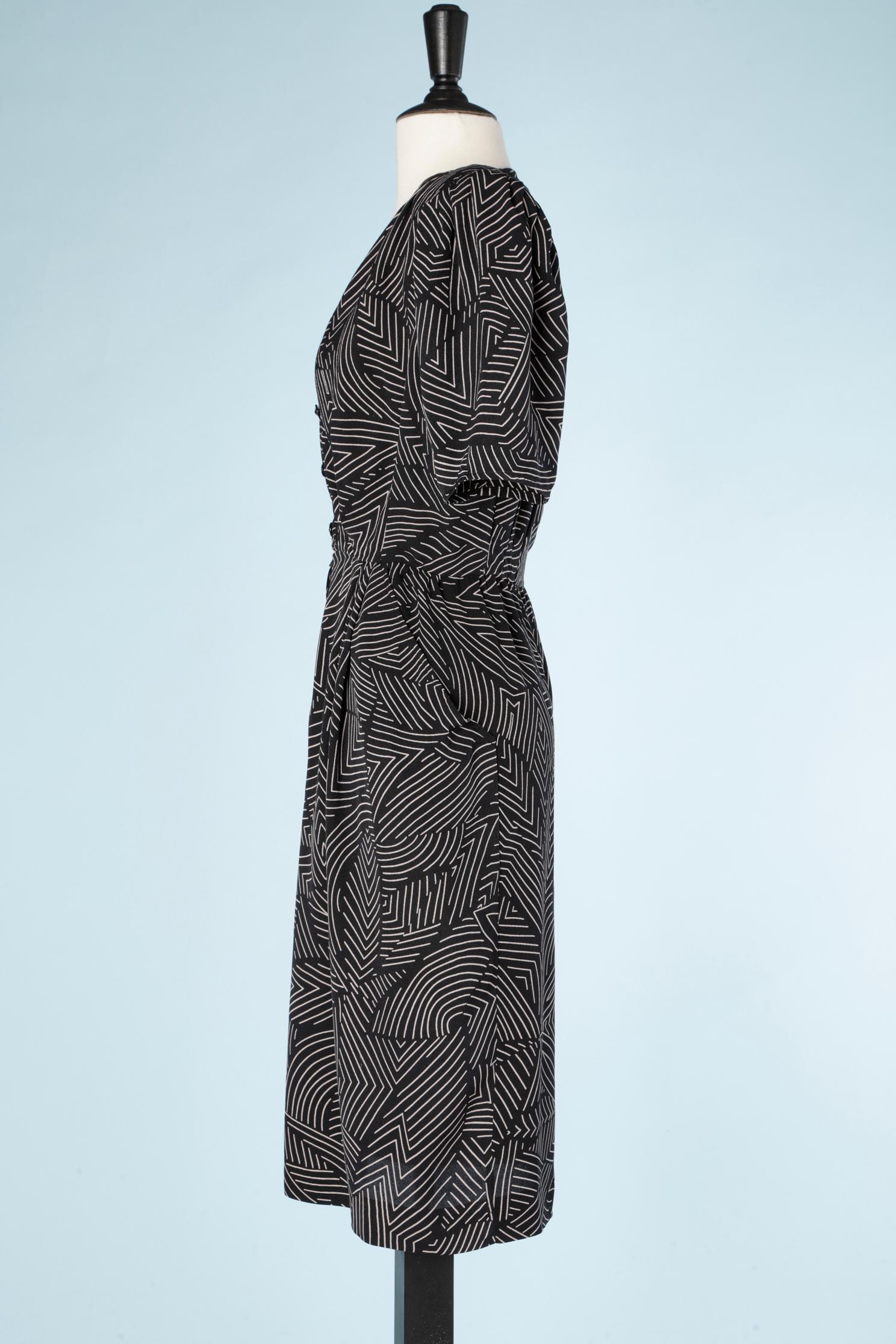 Robe de jour des années 1980 avec imprimé graphique Emanuel Ungaro Parallèle  Pour femmes en vente