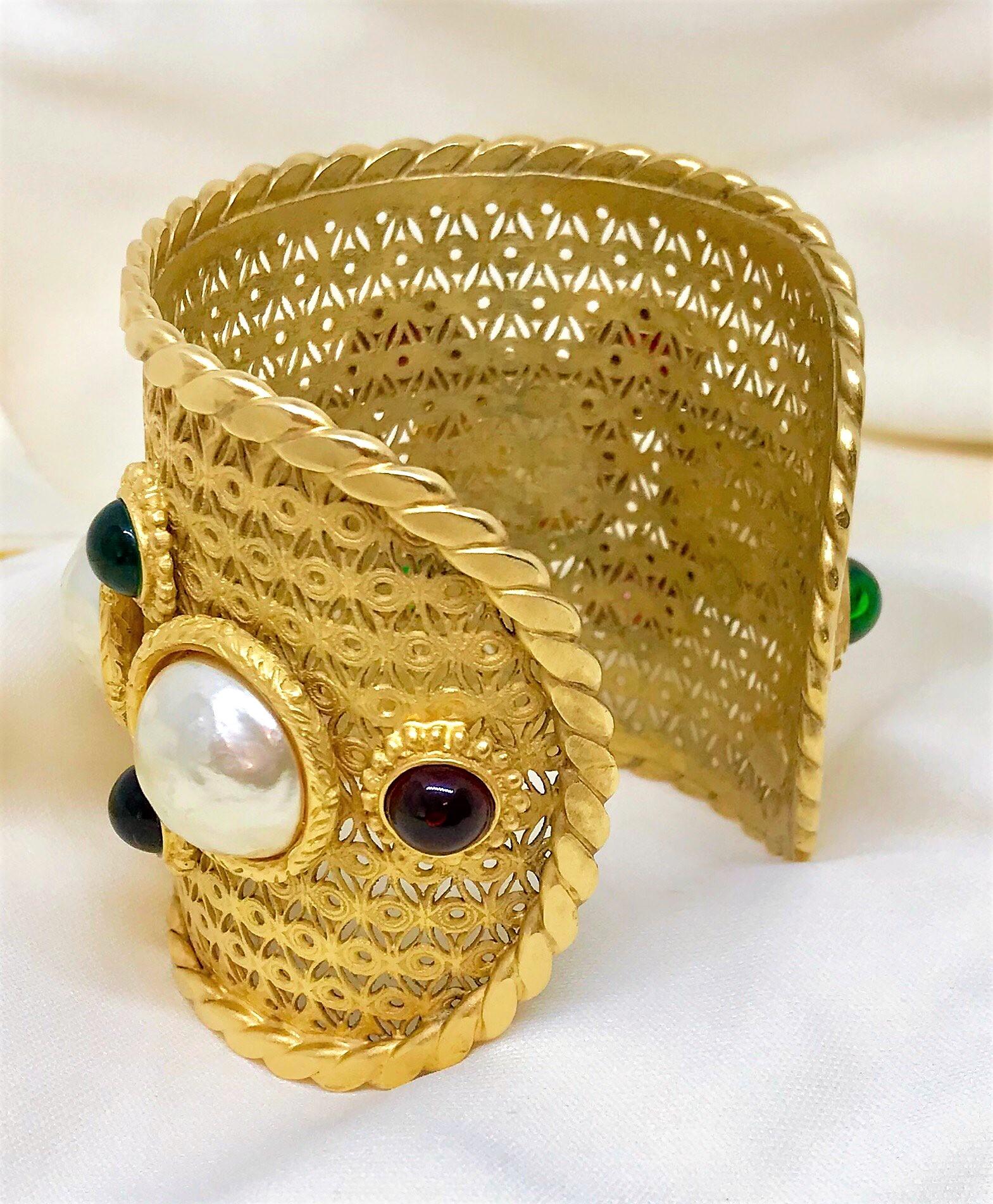 Circa 1980s Deanna Hamro Gold-Plated Faux-Pearl and  Cabochon Jeweled Cuff  (Neorenaissance)